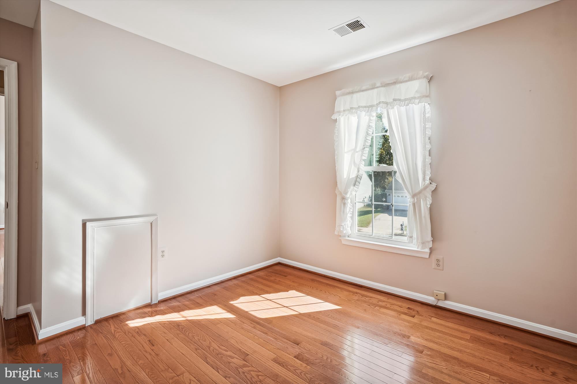 CARDINAL GLEN - Residential