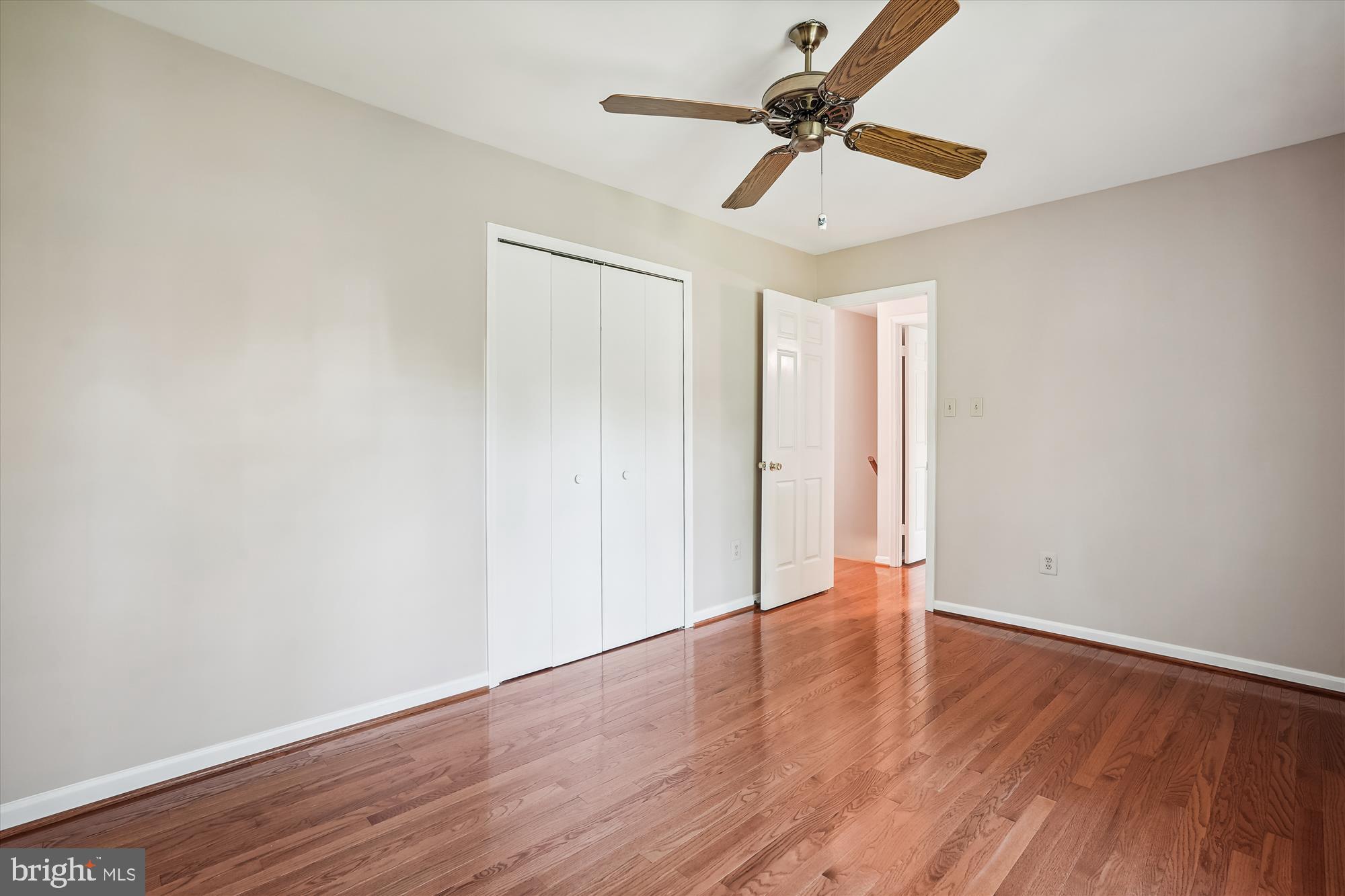 CARDINAL GLEN - Residential