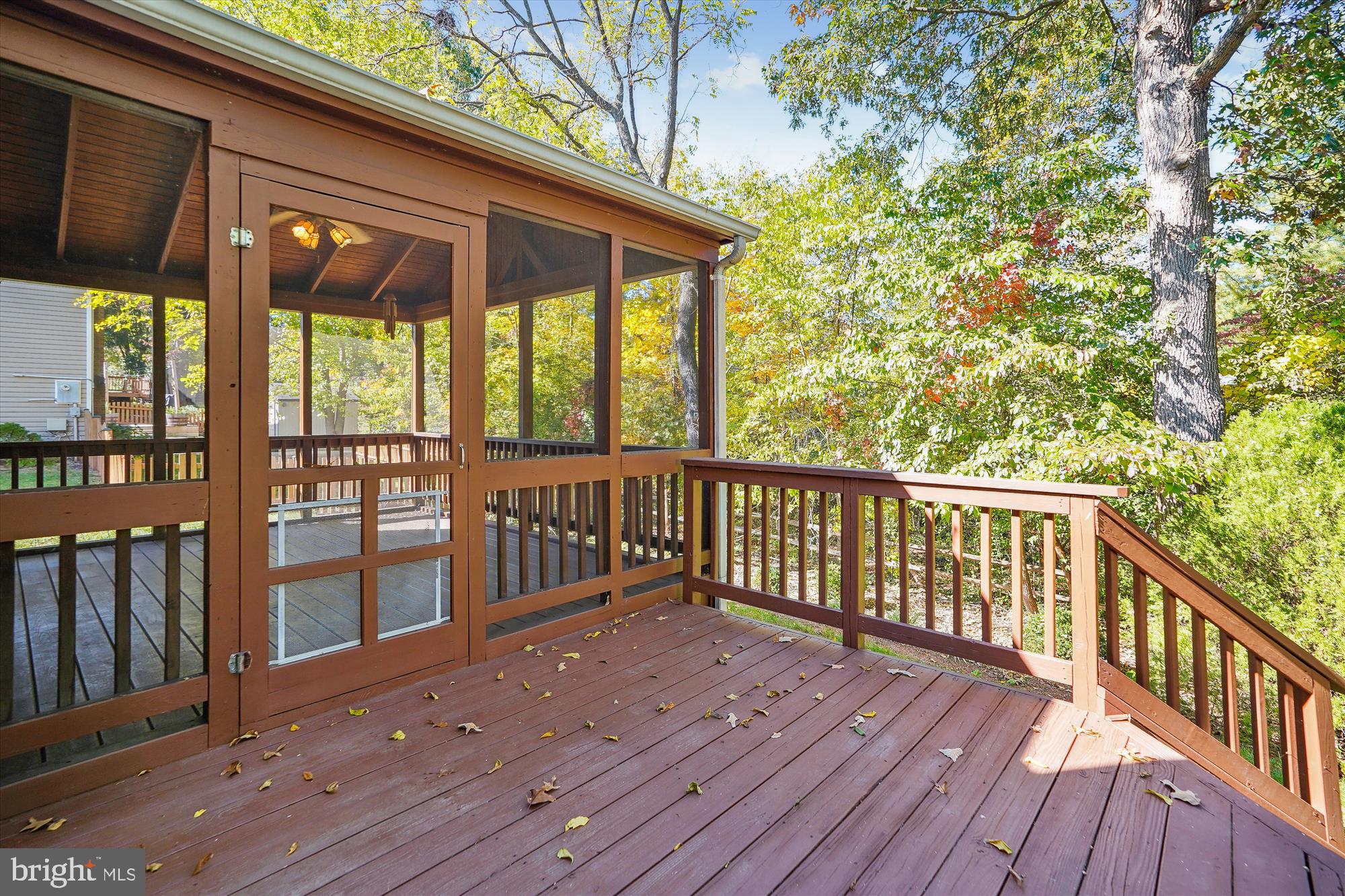 CARDINAL GLEN - Residential