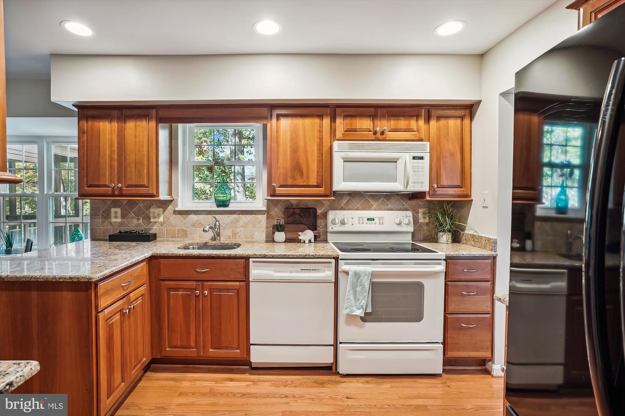 CARDINAL GLEN - Residential