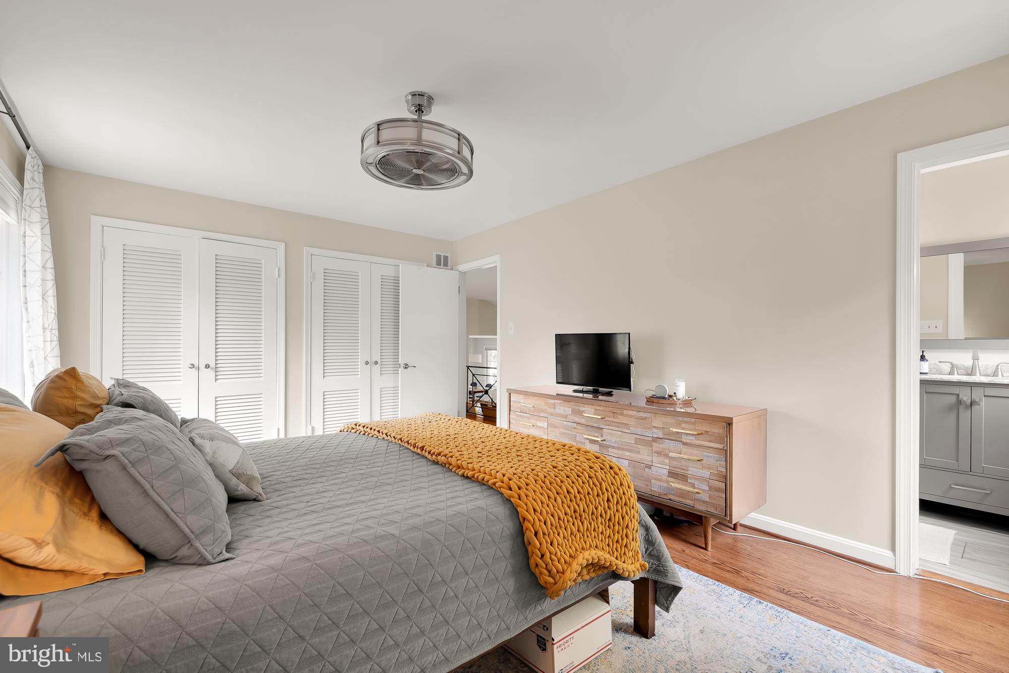 SOMERSET - Residential