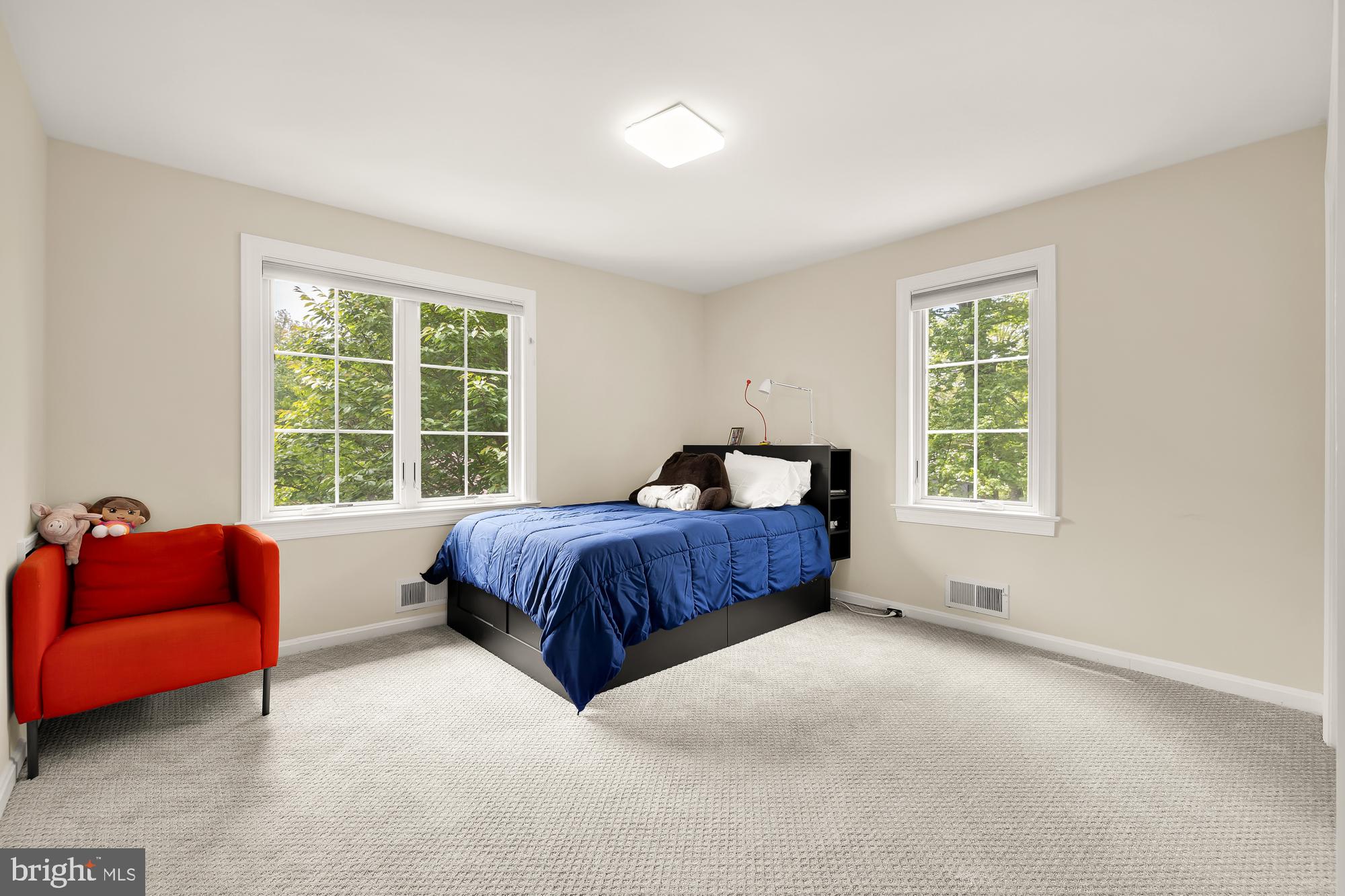 SOMERSET - Residential