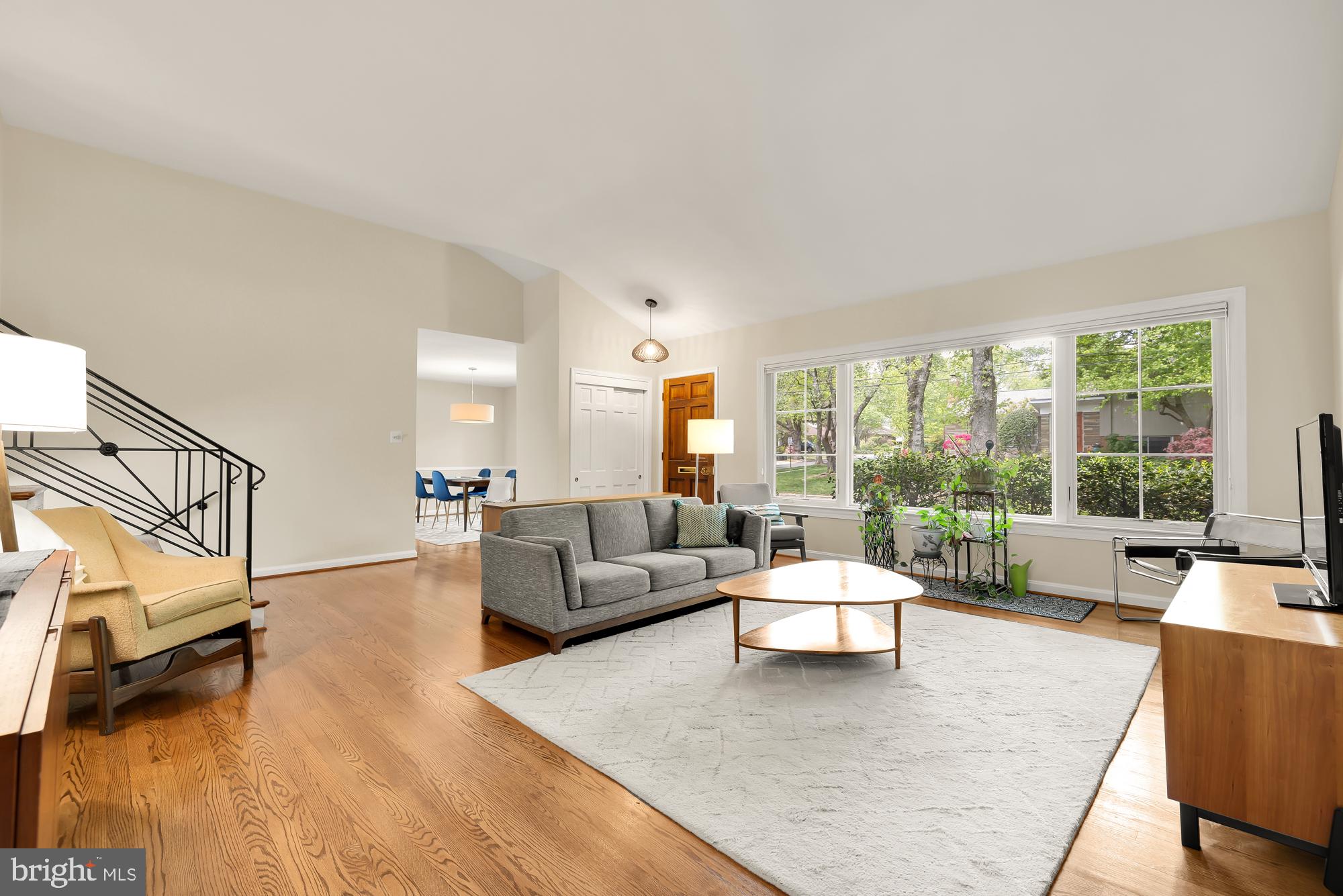 SOMERSET - Residential