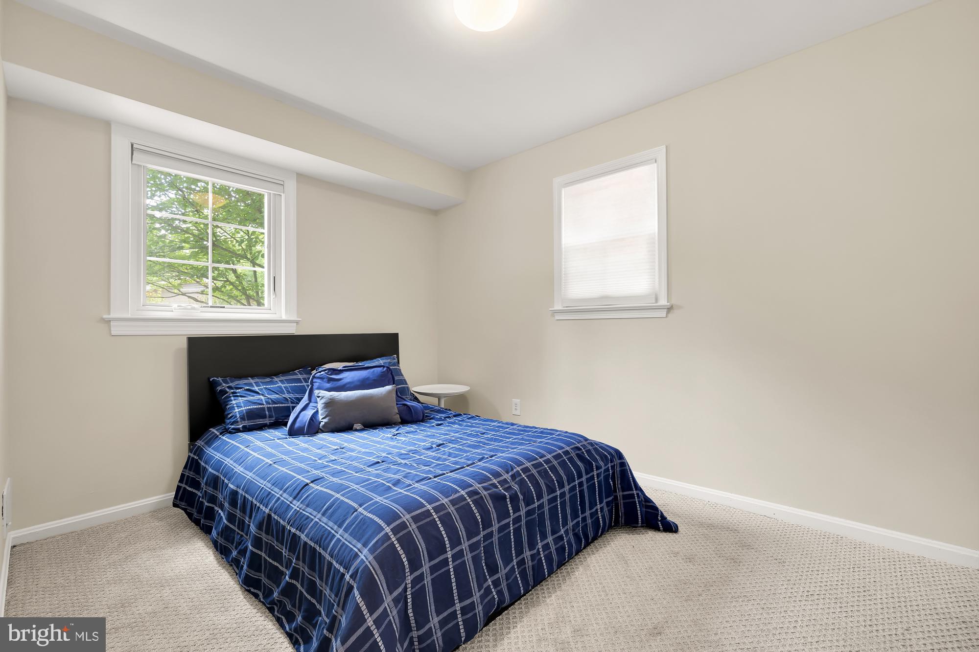 SOMERSET - Residential