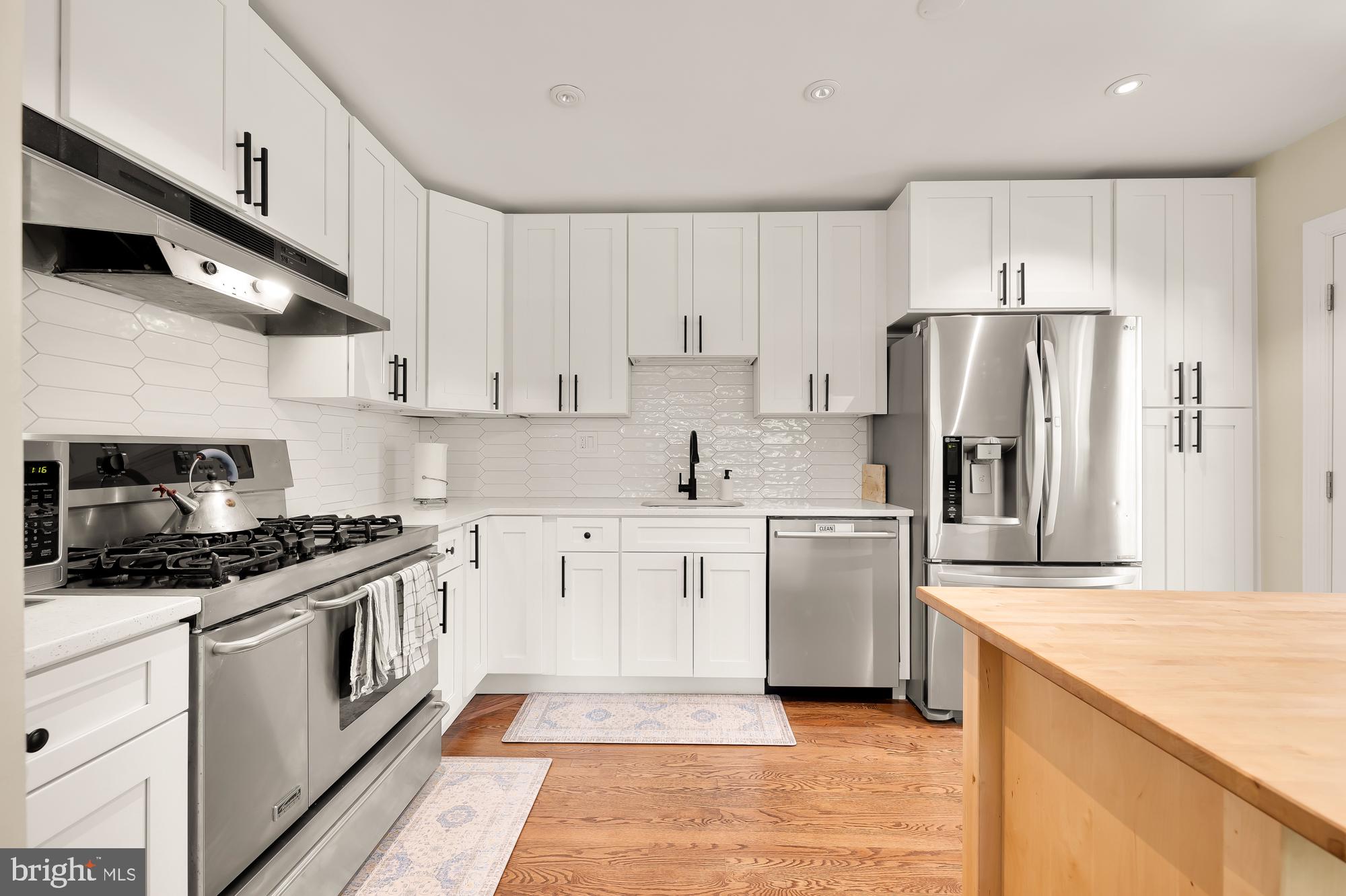 SOMERSET - Residential