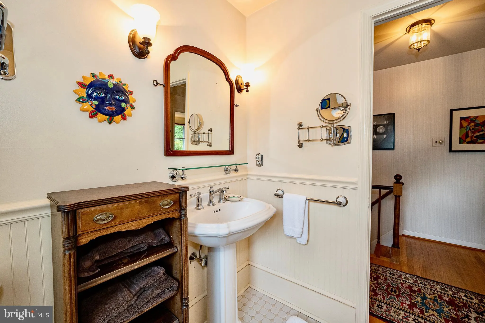 Malvern, Pennsylvania 19355, United States, 4 Bedrooms Bedrooms, ,3 BathroomsBathrooms,Residential,Active,171774