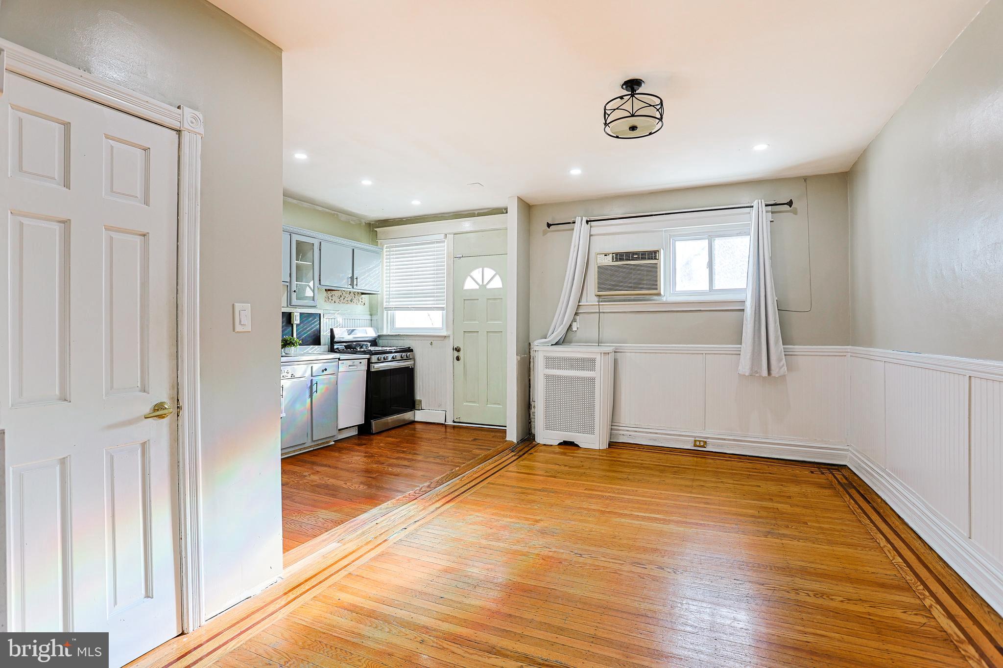 LANSDOWNE - Residential