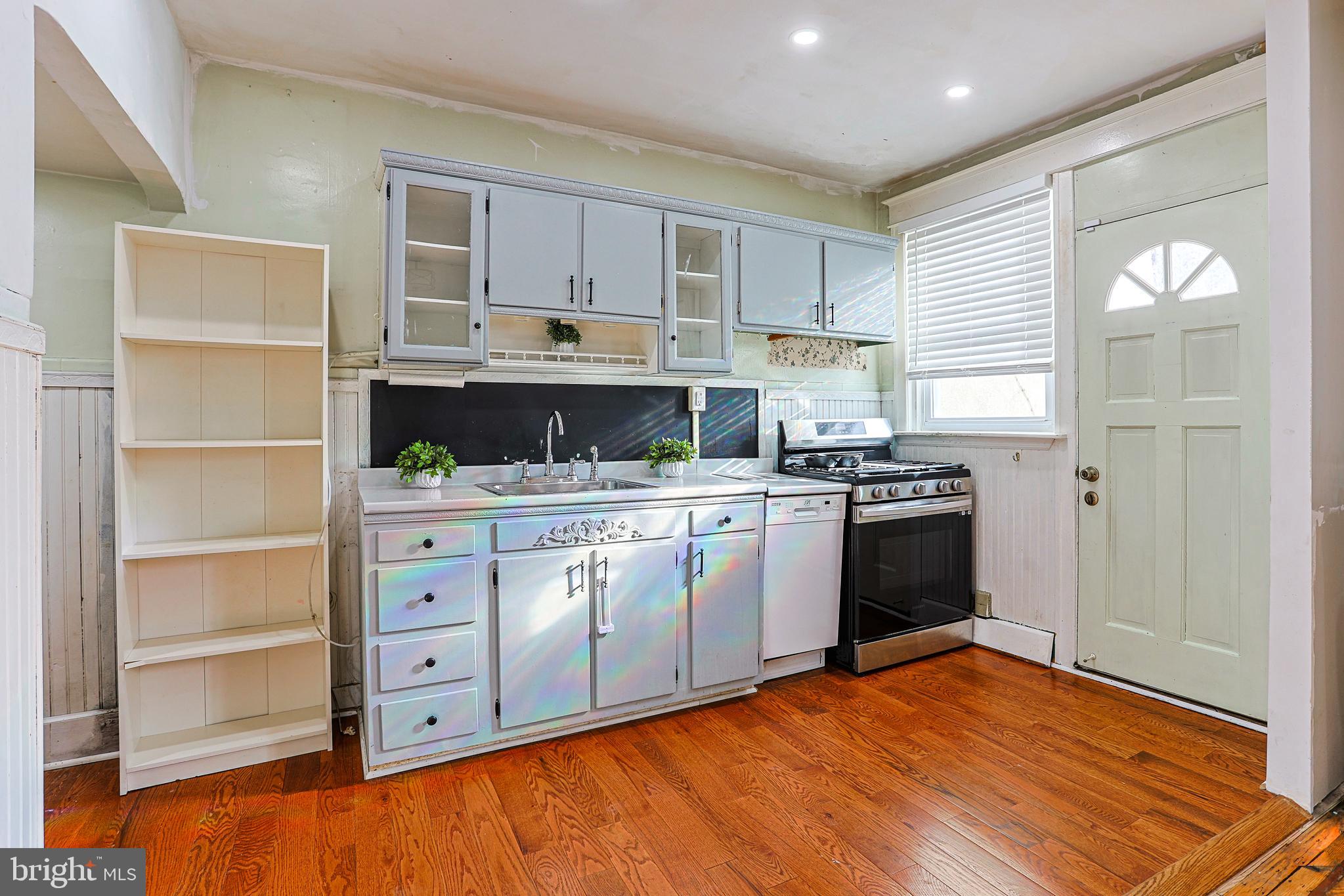 LANSDOWNE - Residential