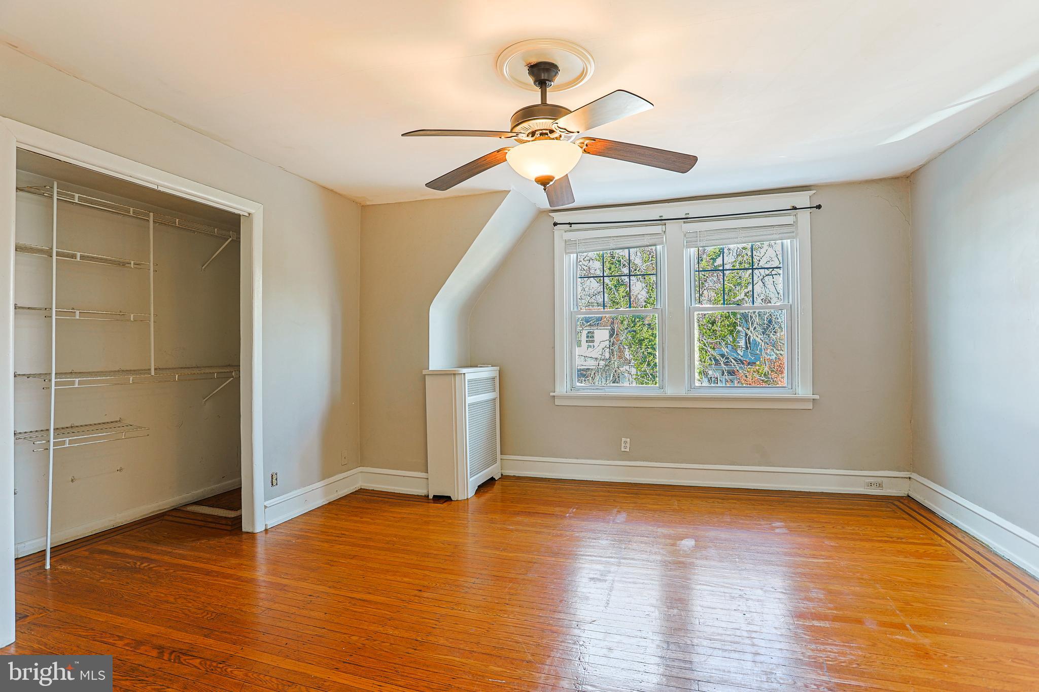 LANSDOWNE - Residential