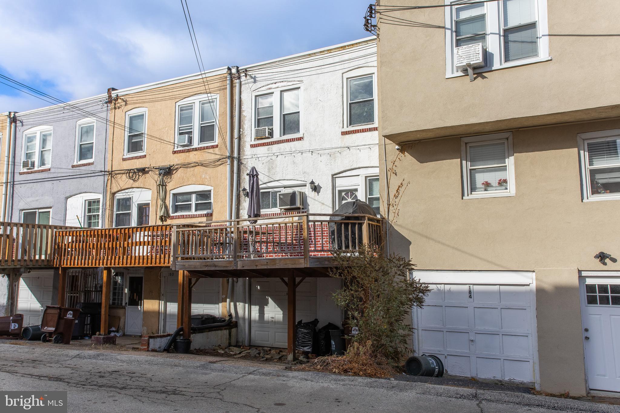 LANSDOWNE - Residential