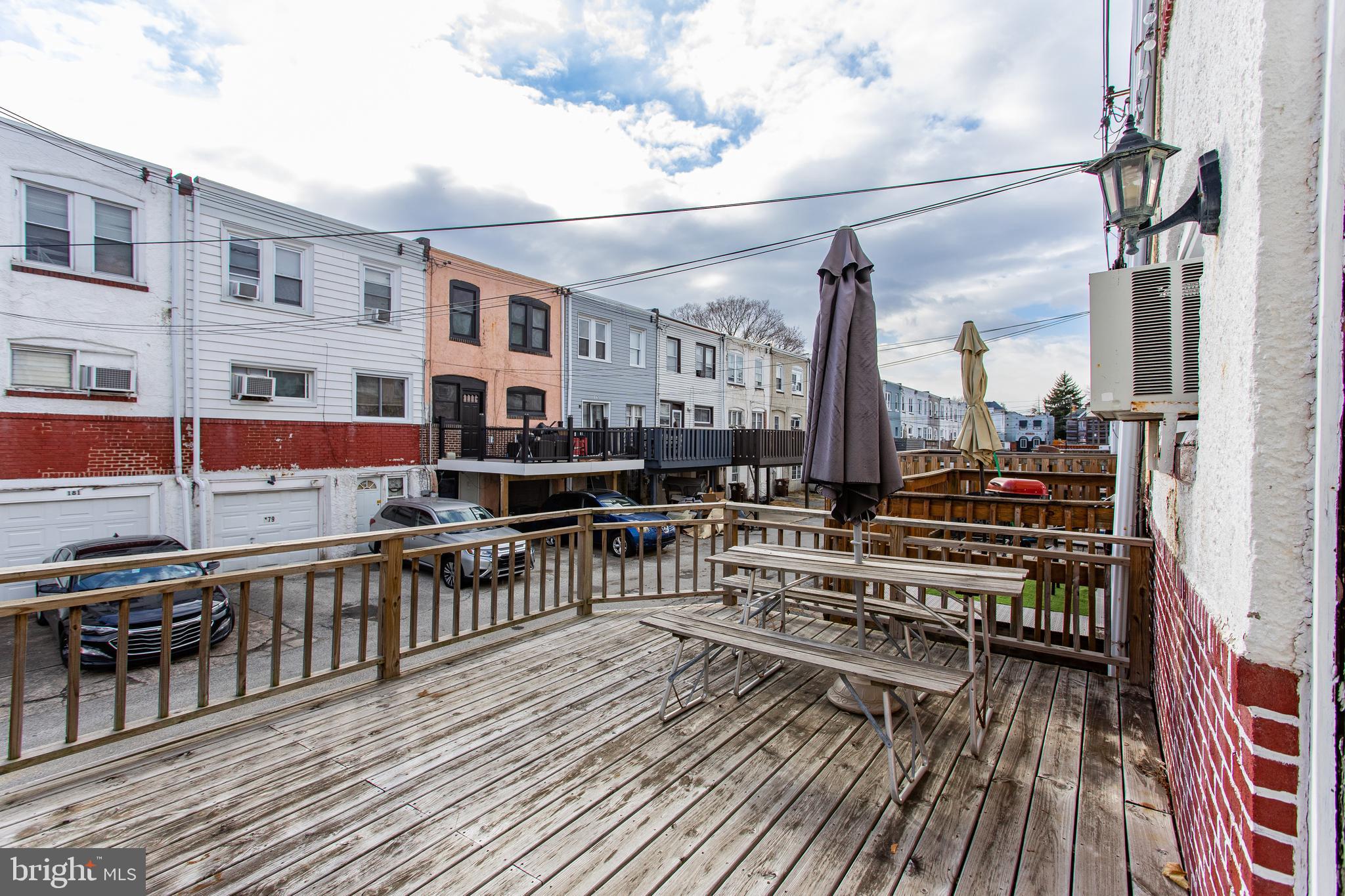 LANSDOWNE - Residential