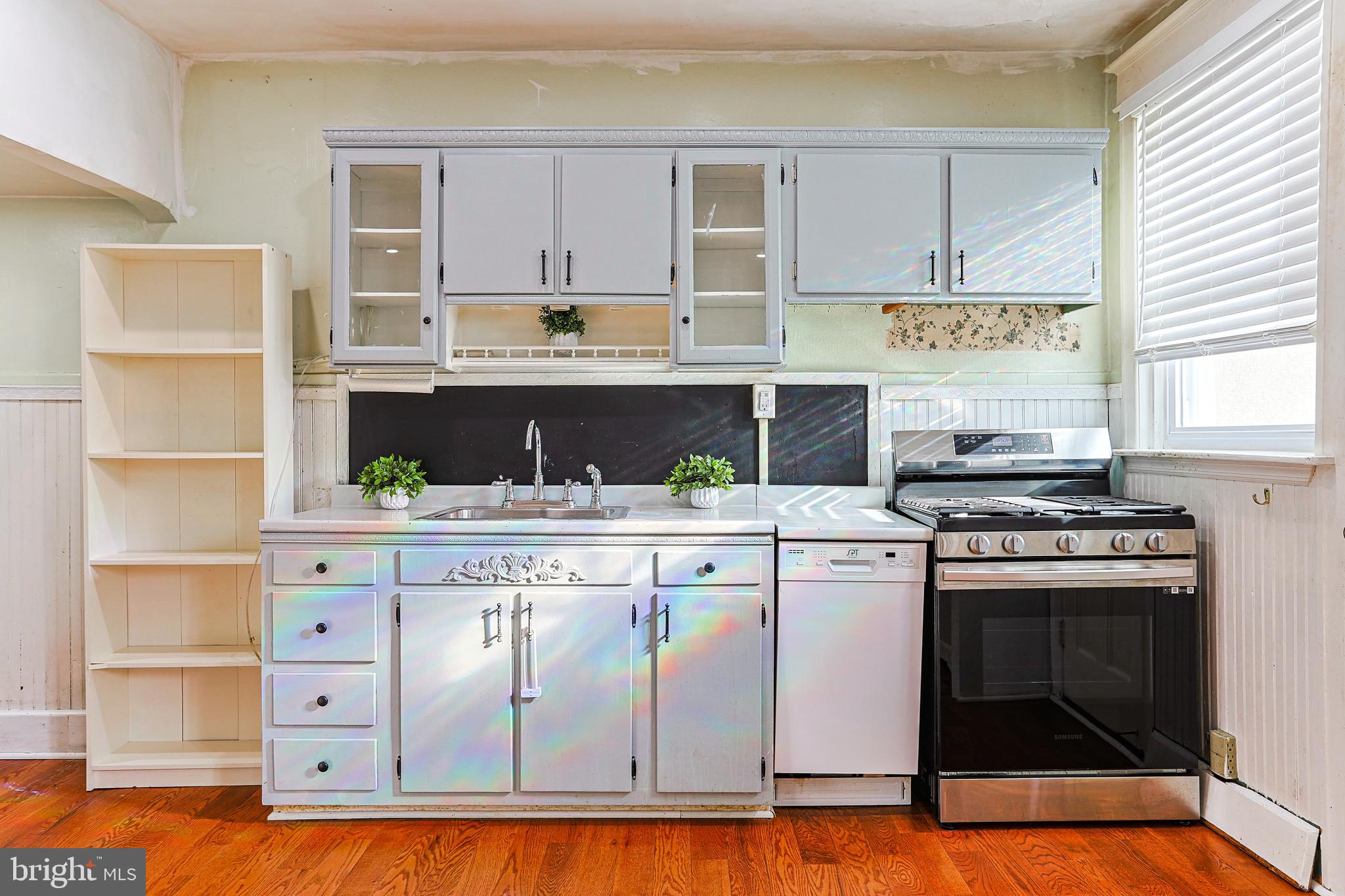 LANSDOWNE - Residential