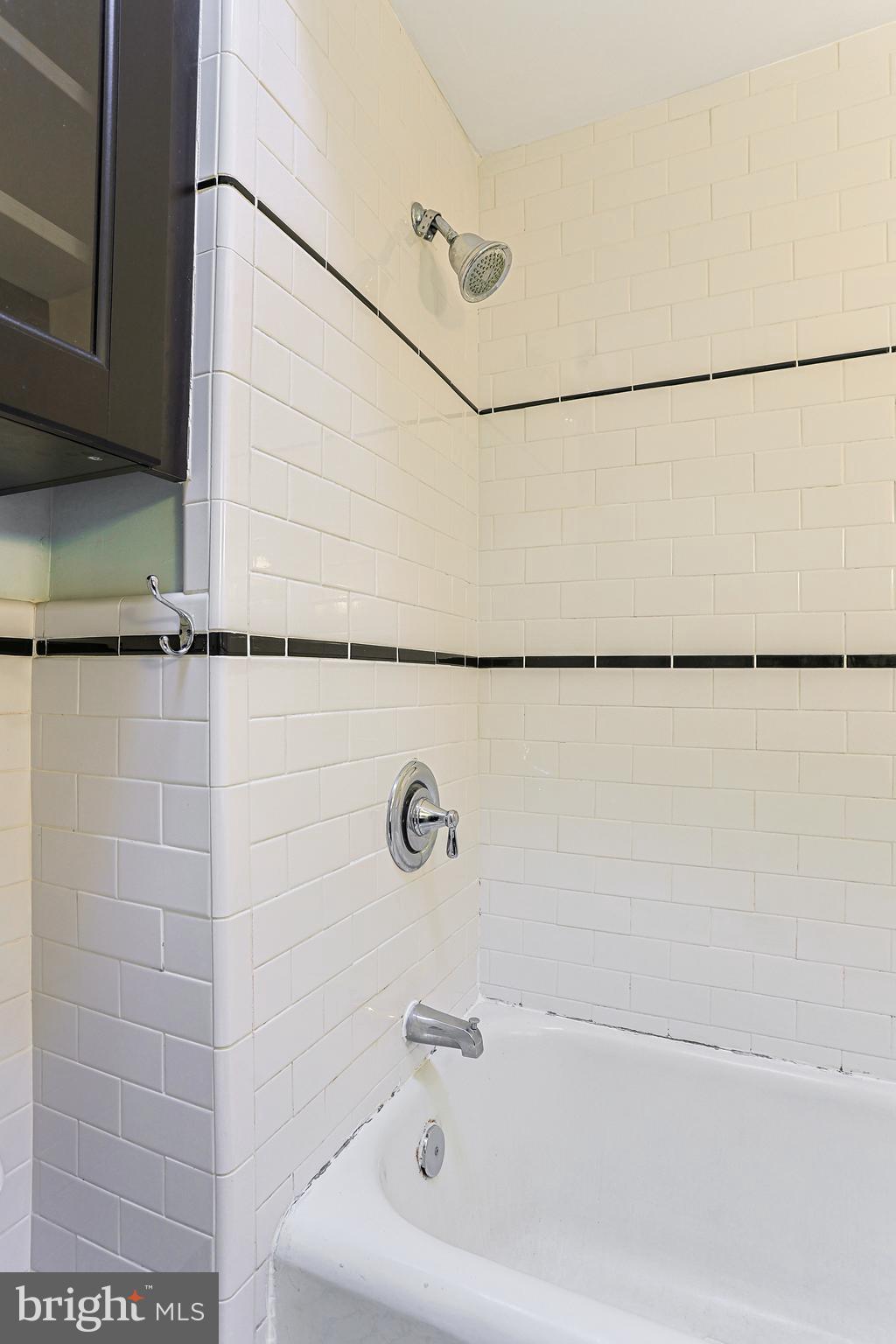 LANSDOWNE - Residential