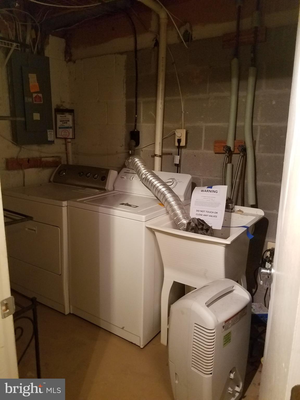 FEATHERHILL - Residential