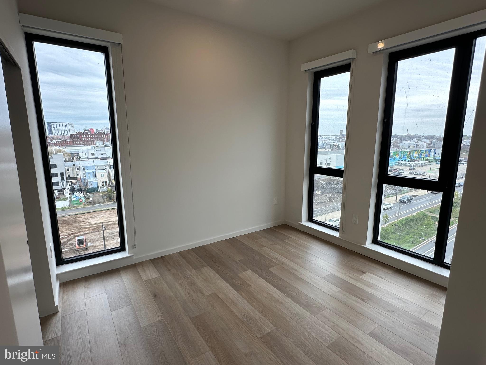 OLDE KENSINGTON - Residential Lease