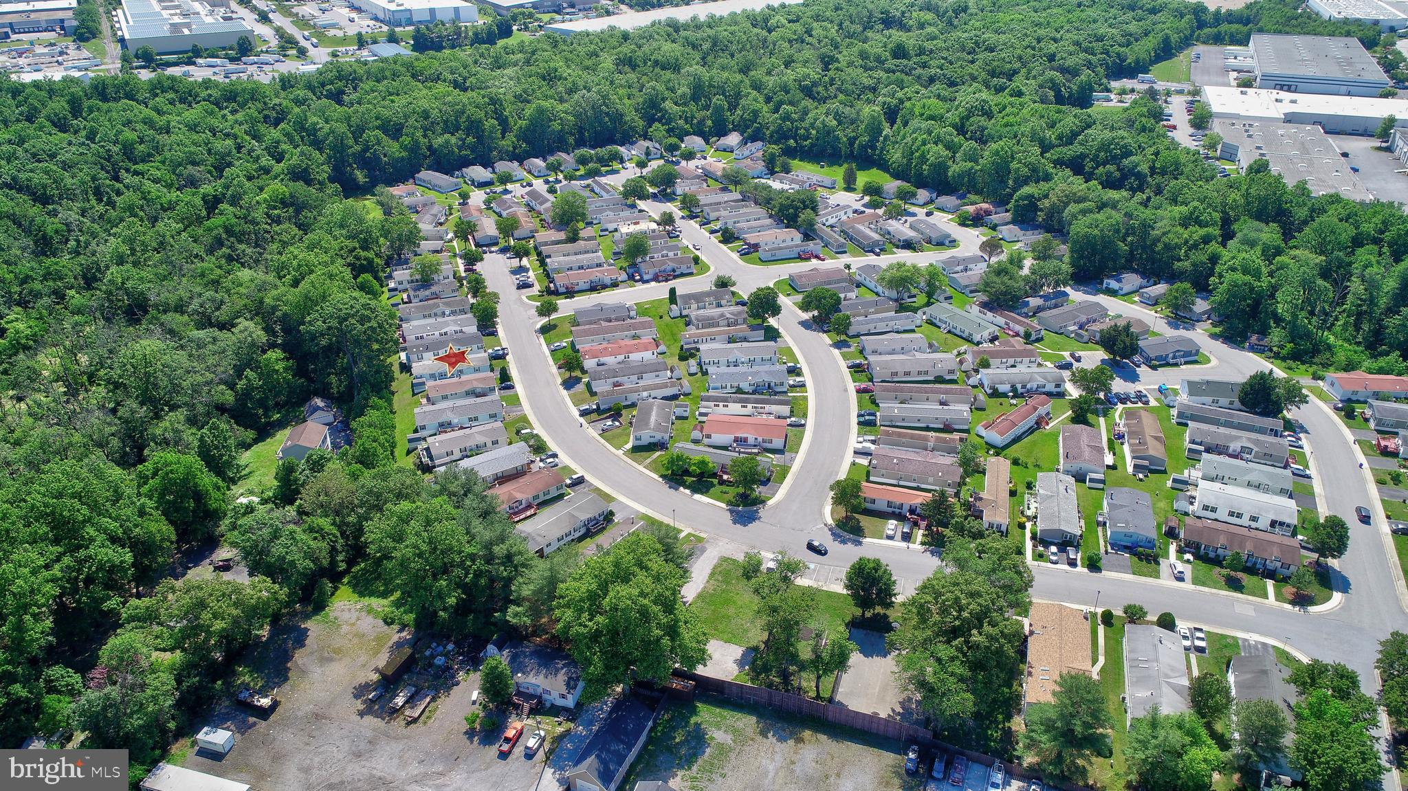 BRENTWOOD MANOR - Residential