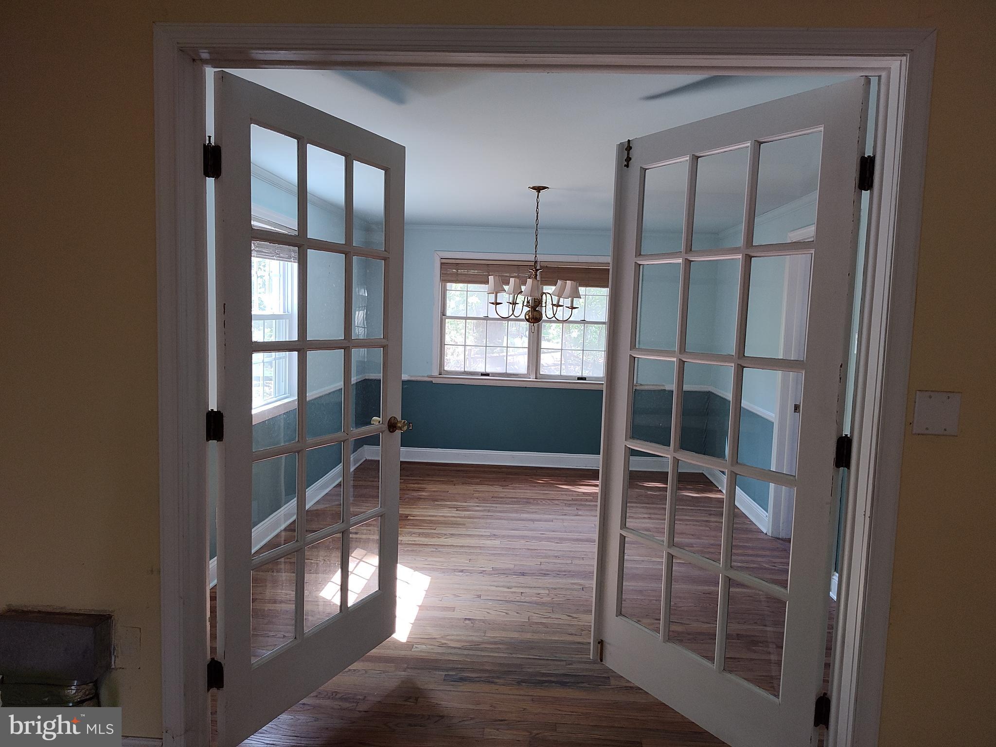 OAKLANDS - Residential