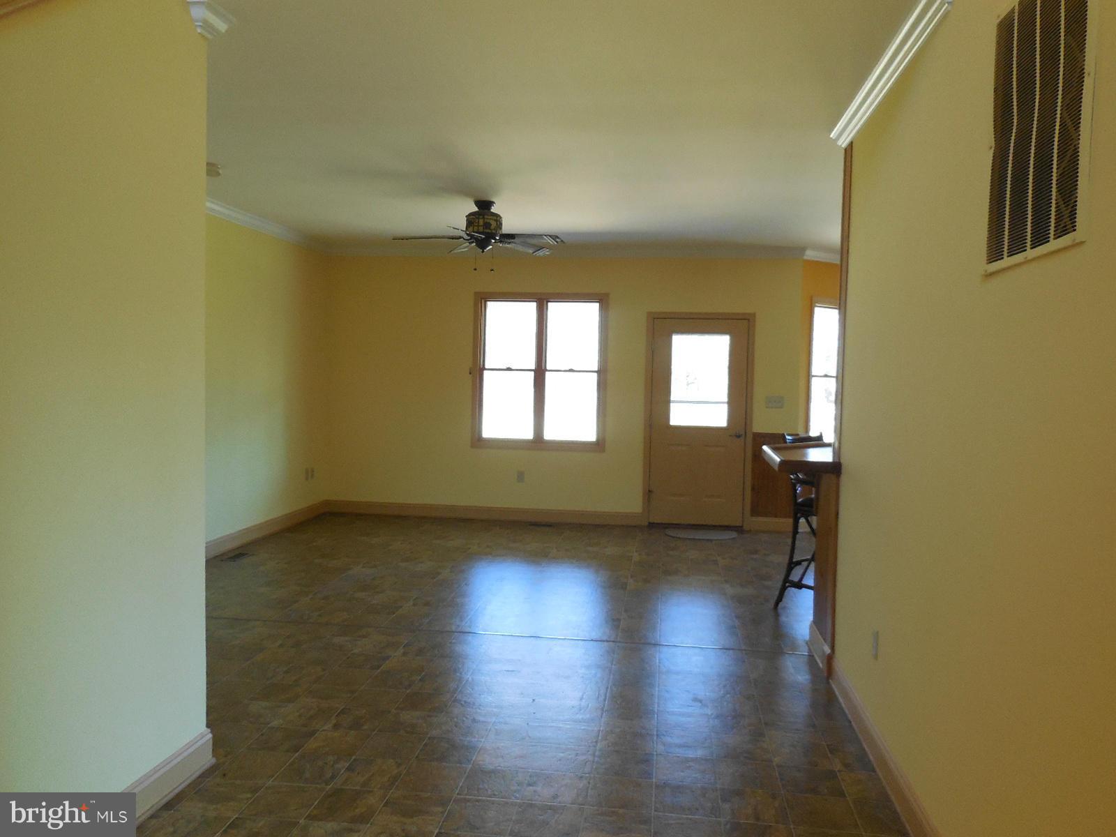 SKYLINE ORCHARDS - Residential Lease