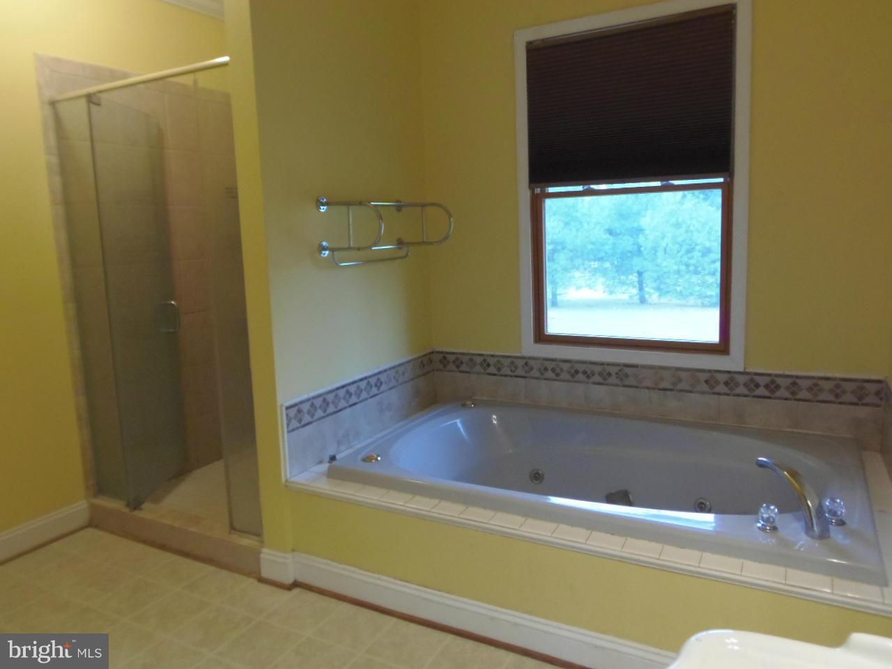 SKYLINE ORCHARDS - Residential Lease