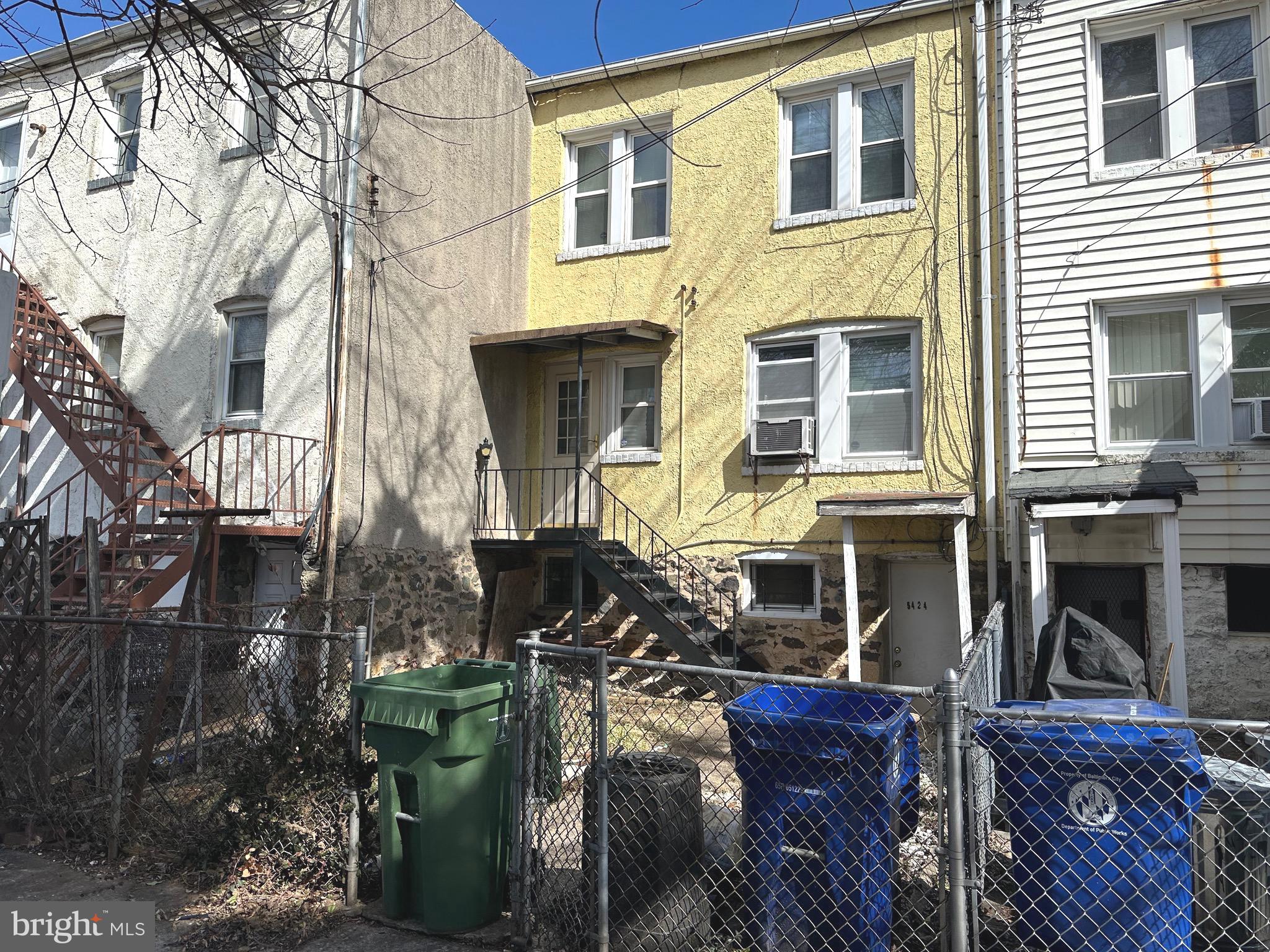 ARLINGTON - Residential