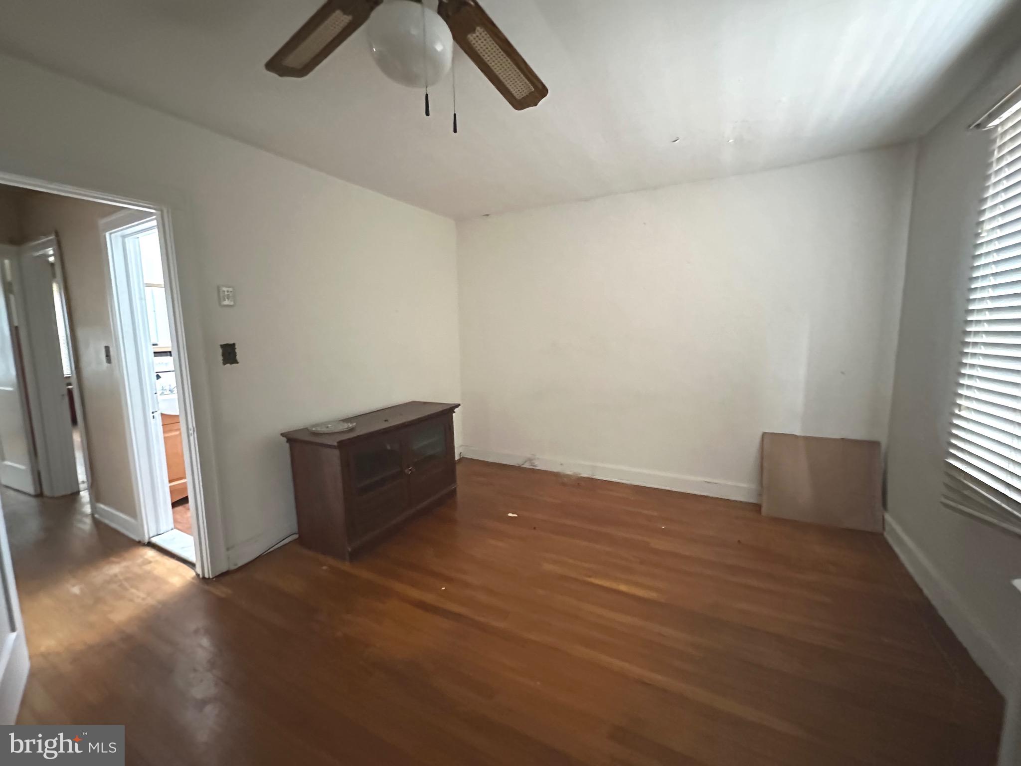 ARLINGTON - Residential