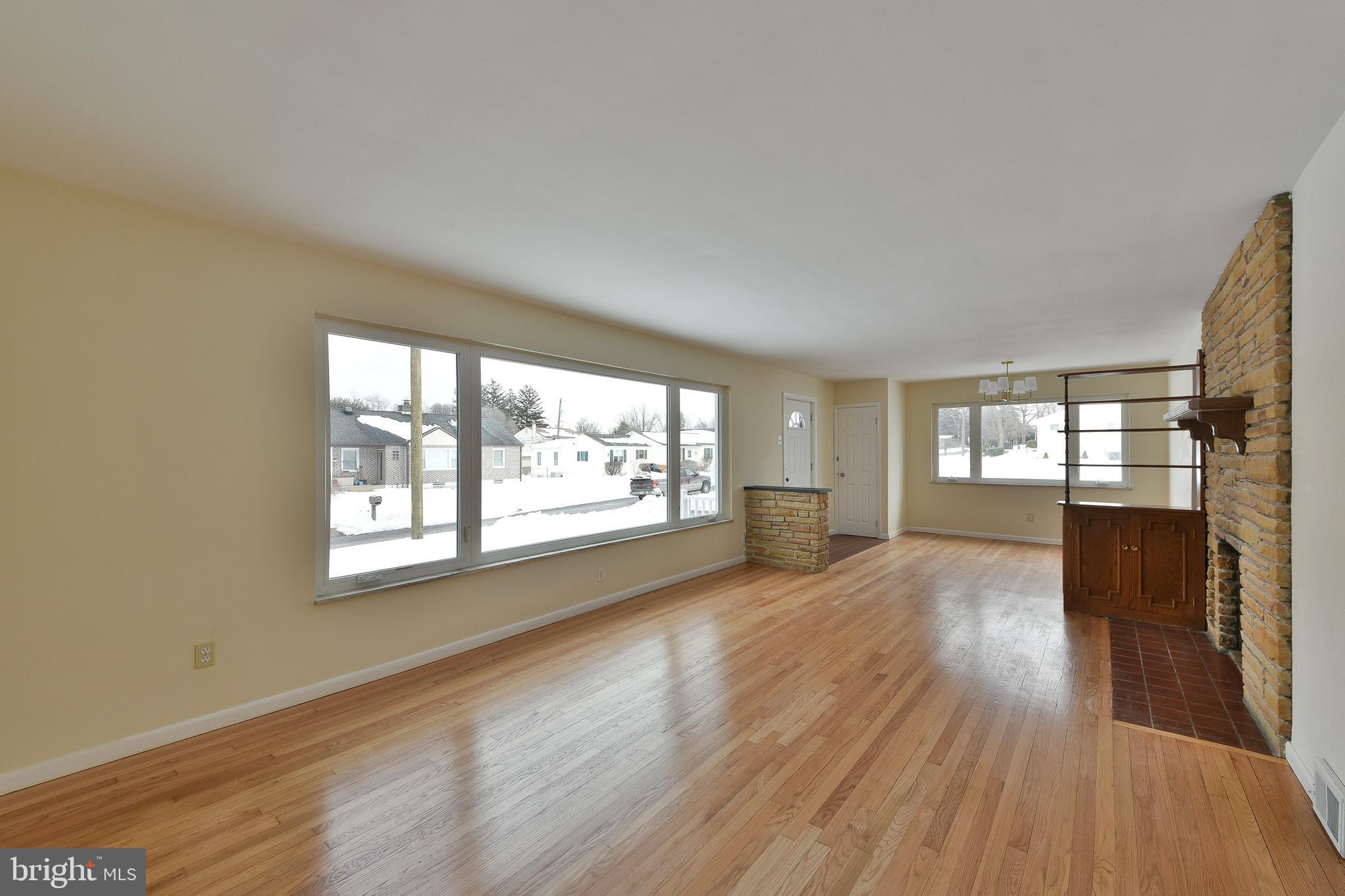 FEASTERVILLE HGTS - Residential