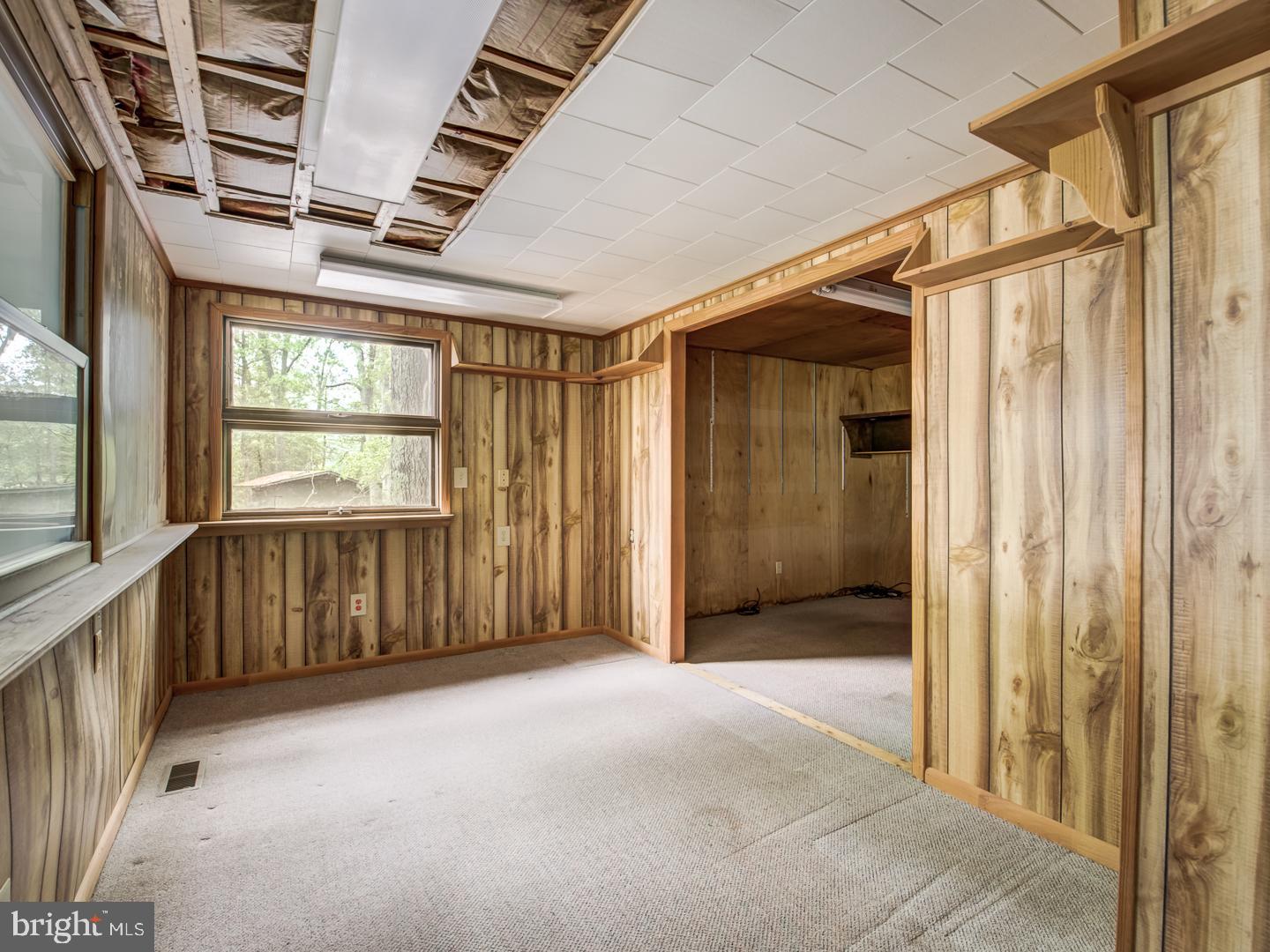 GOLDEN BEACH - Residential