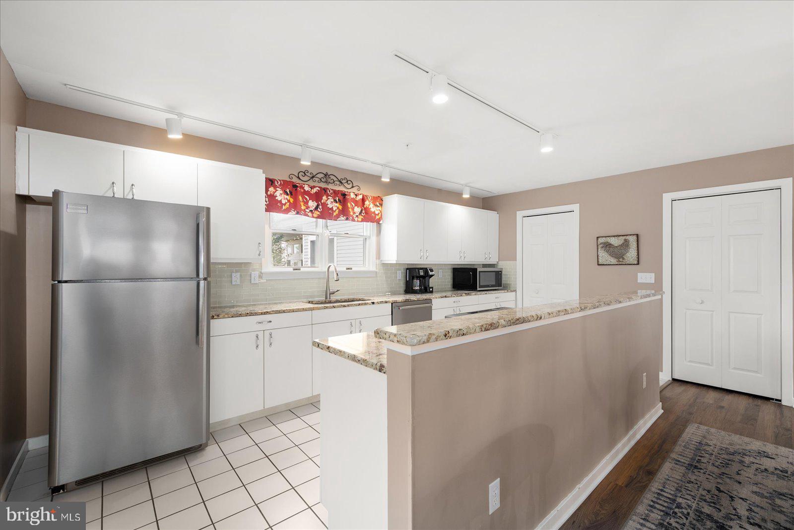 BETHANY BAY - Residential