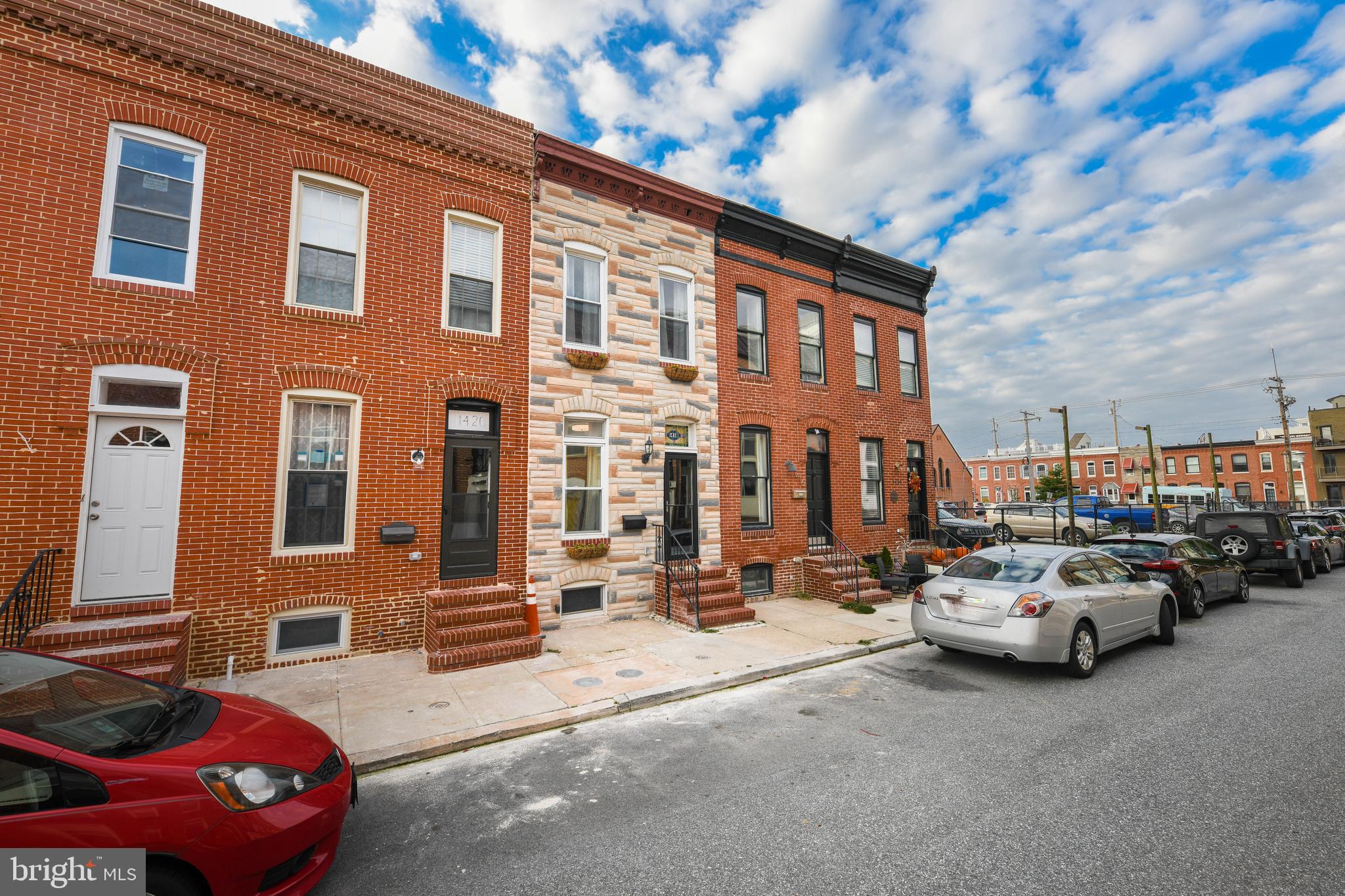 LOCUST POINT - Residential