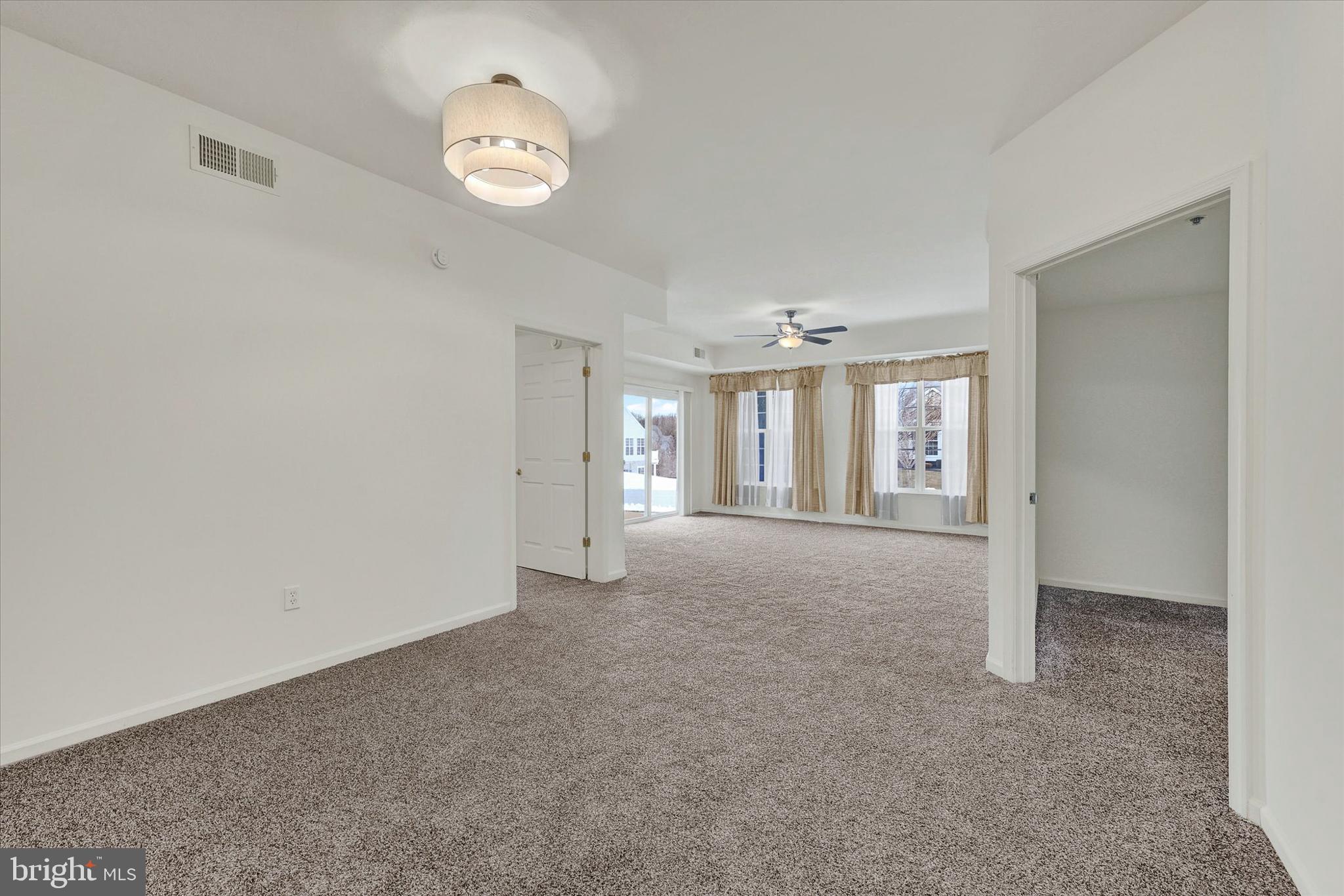 1008 CRESTVIEW LANE 1008