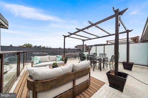 Photo of 625 Park Road NW #304, WASHINGTON, DC 20010 (MLS # DCDC2226942)