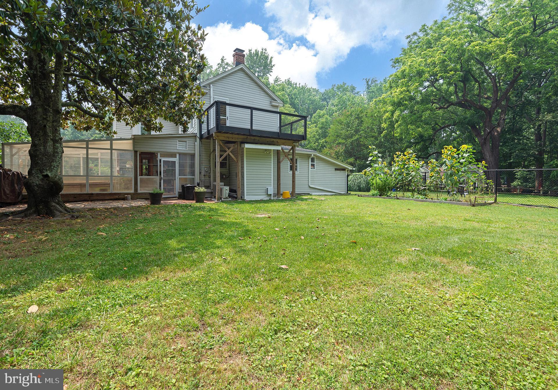 GREEN GABLES - Residential
