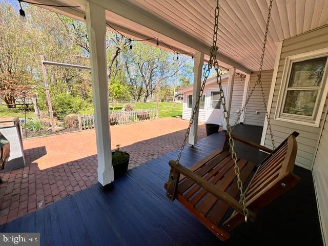 GREEN GABLES - Residential