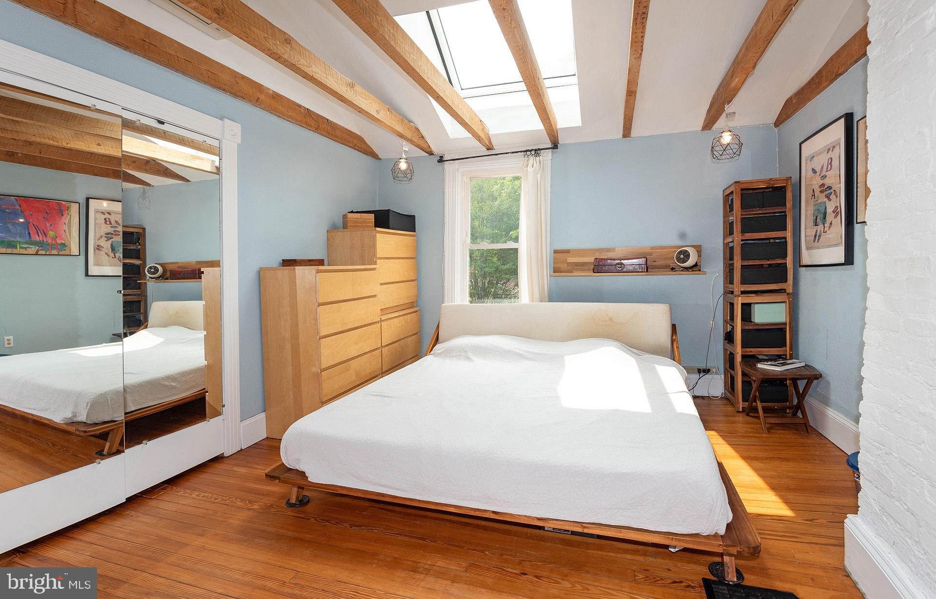 GREEN GABLES - Residential