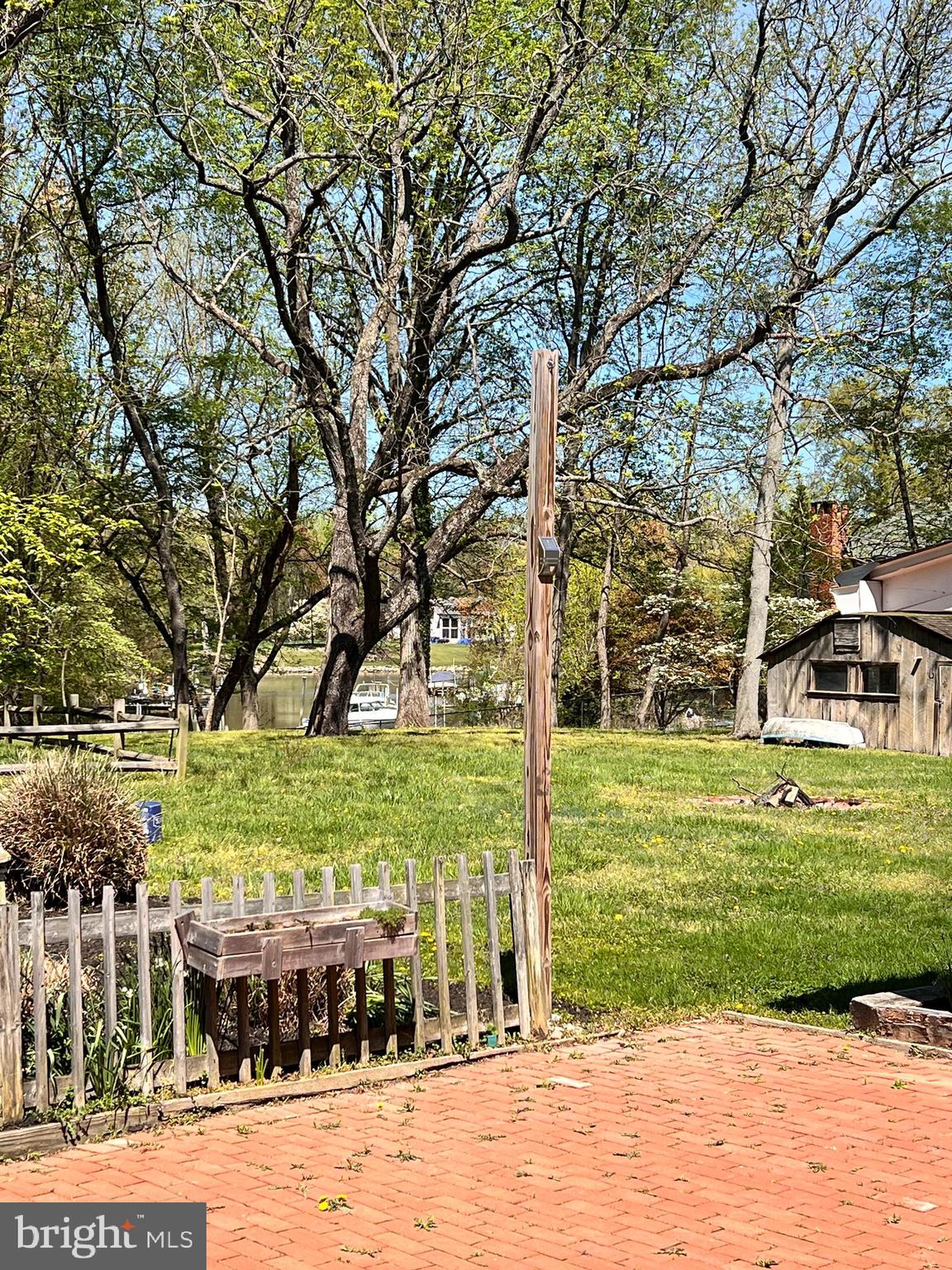 GREEN GABLES - Residential