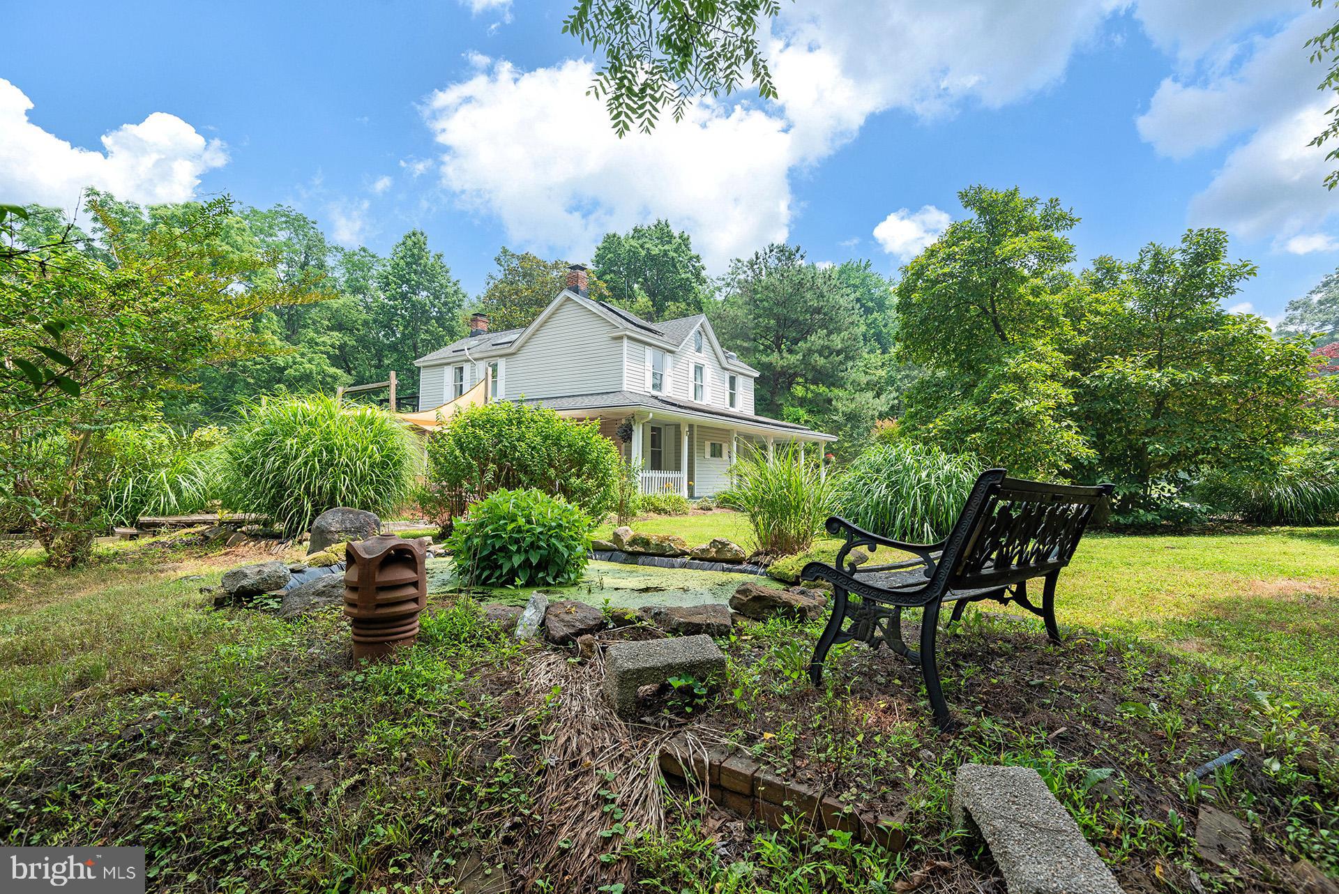 GREEN GABLES - Residential