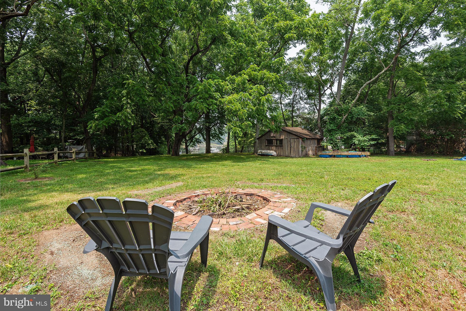 GREEN GABLES - Residential