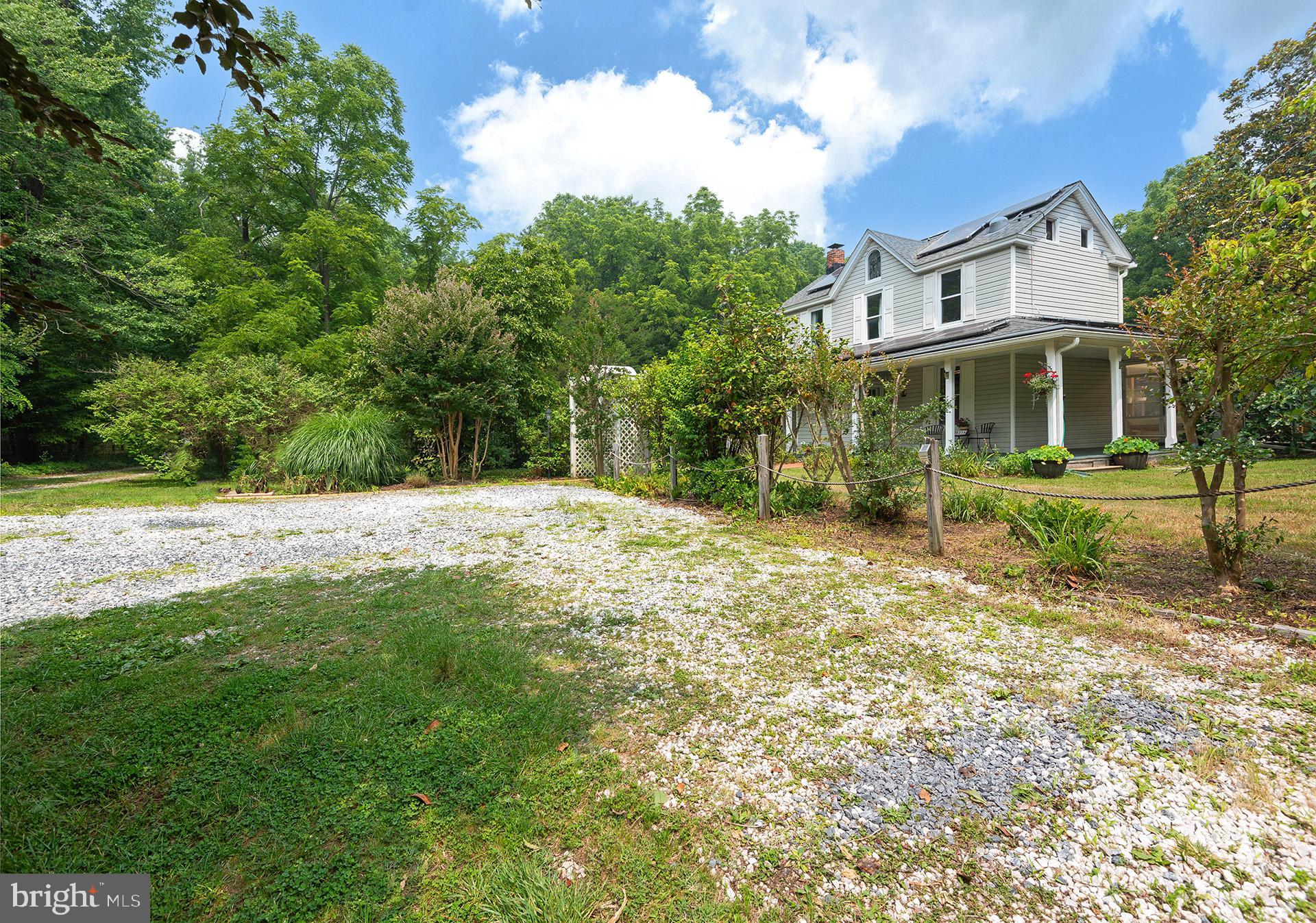 GREEN GABLES - Residential