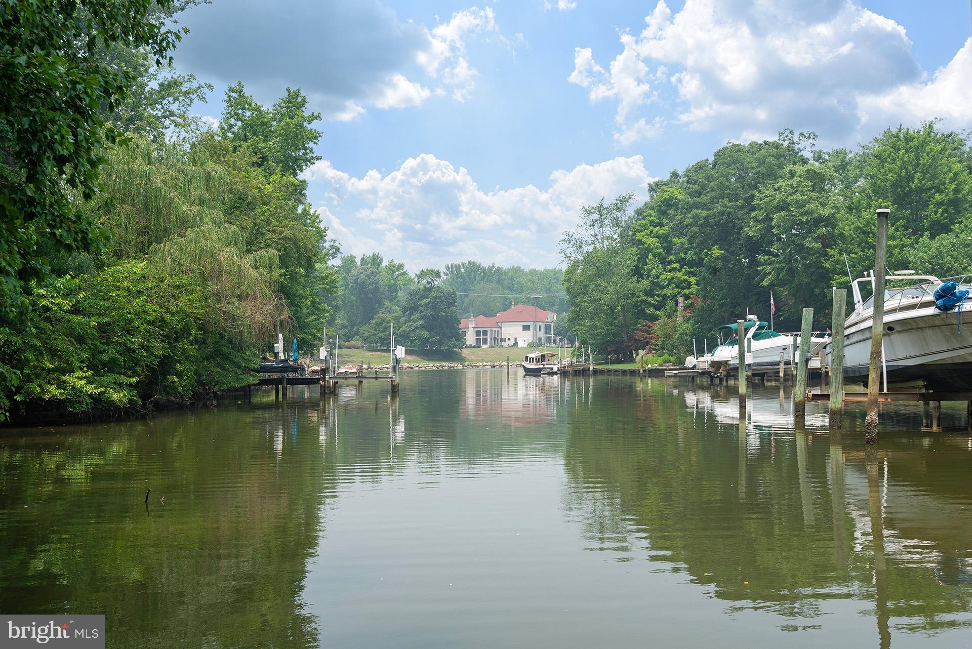 GREEN GABLES - Residential