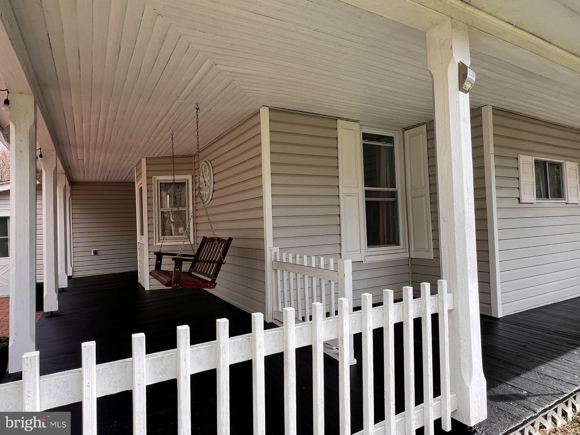 GREEN GABLES - Residential