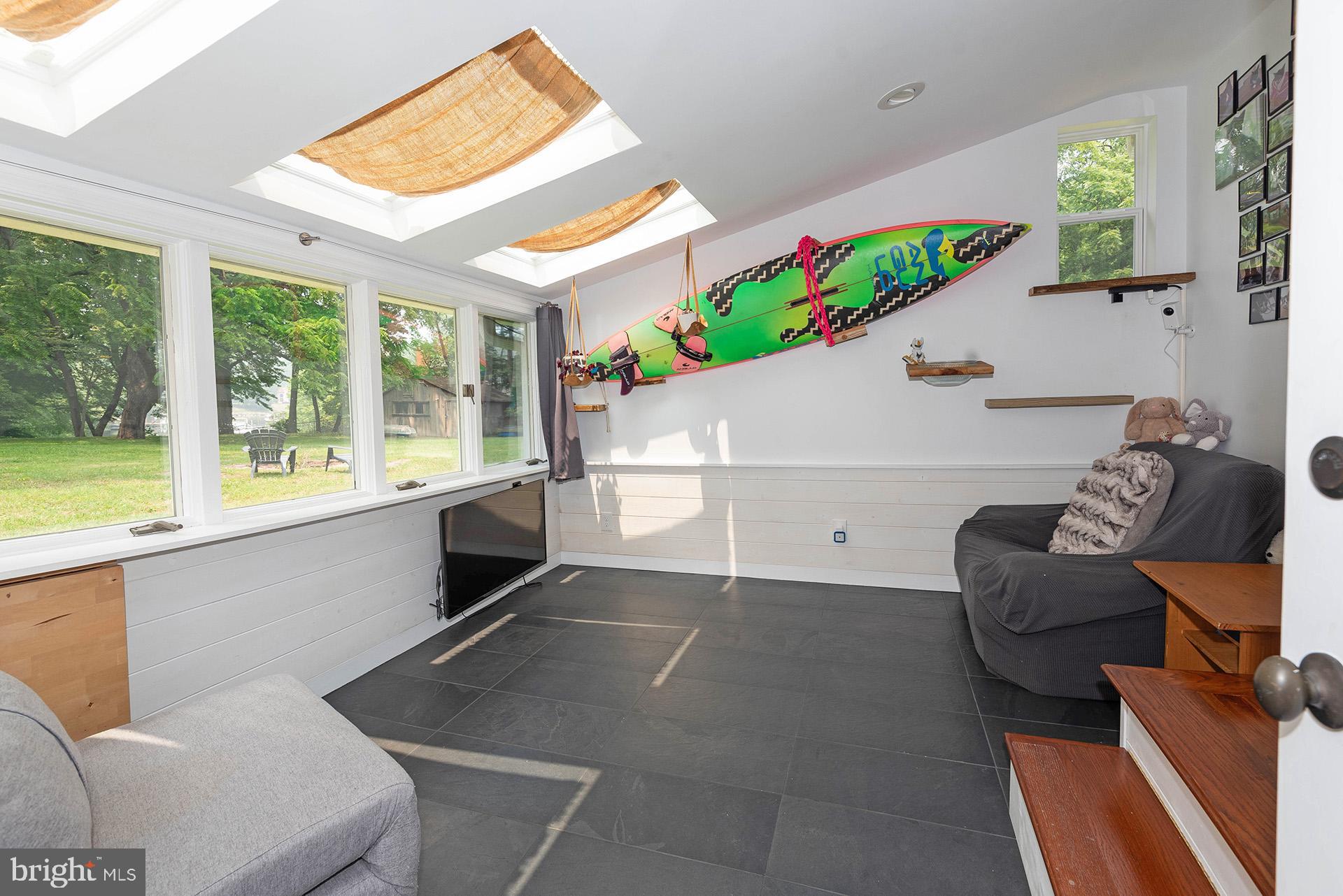 GREEN GABLES - Residential