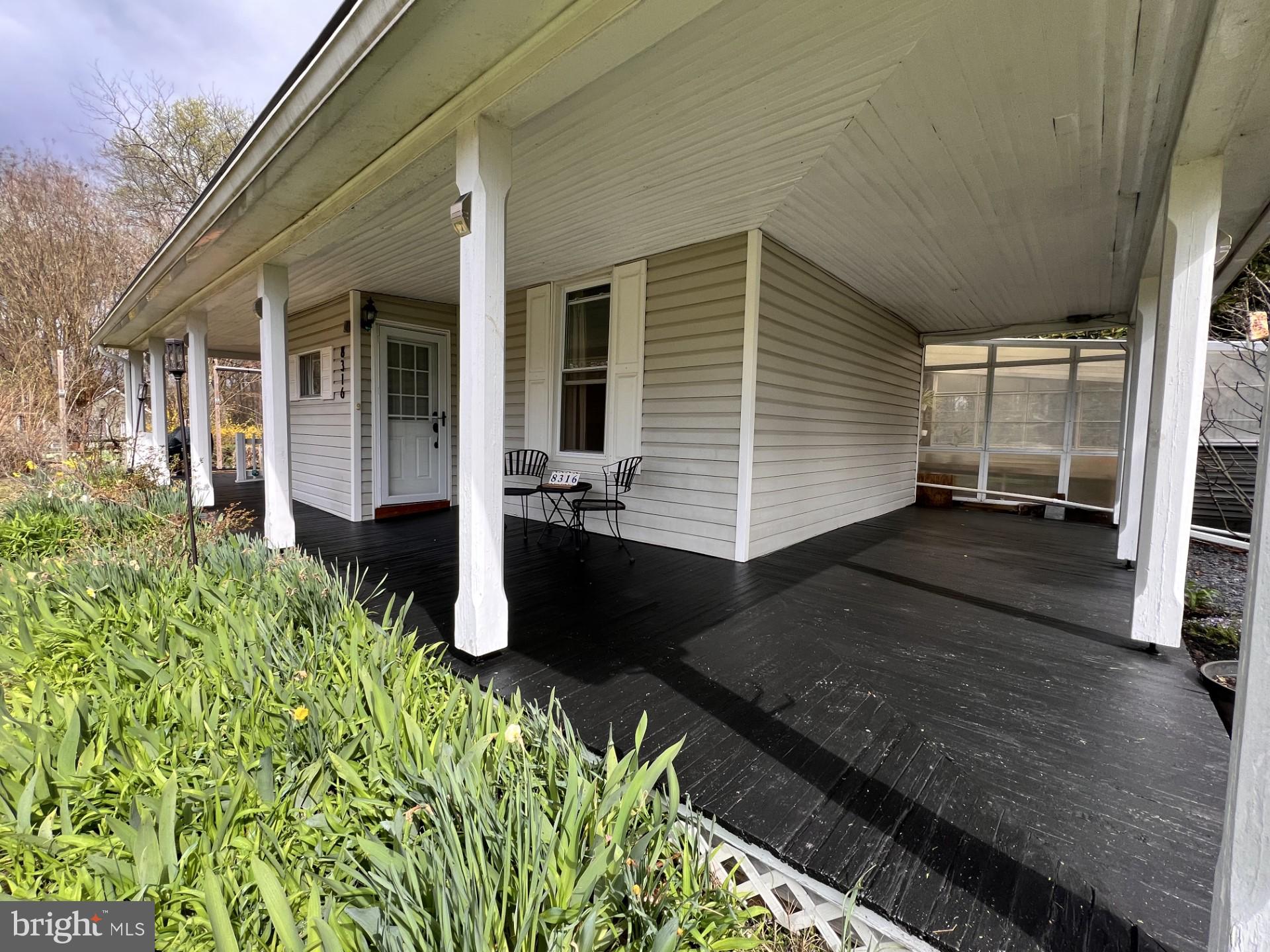 GREEN GABLES - Residential