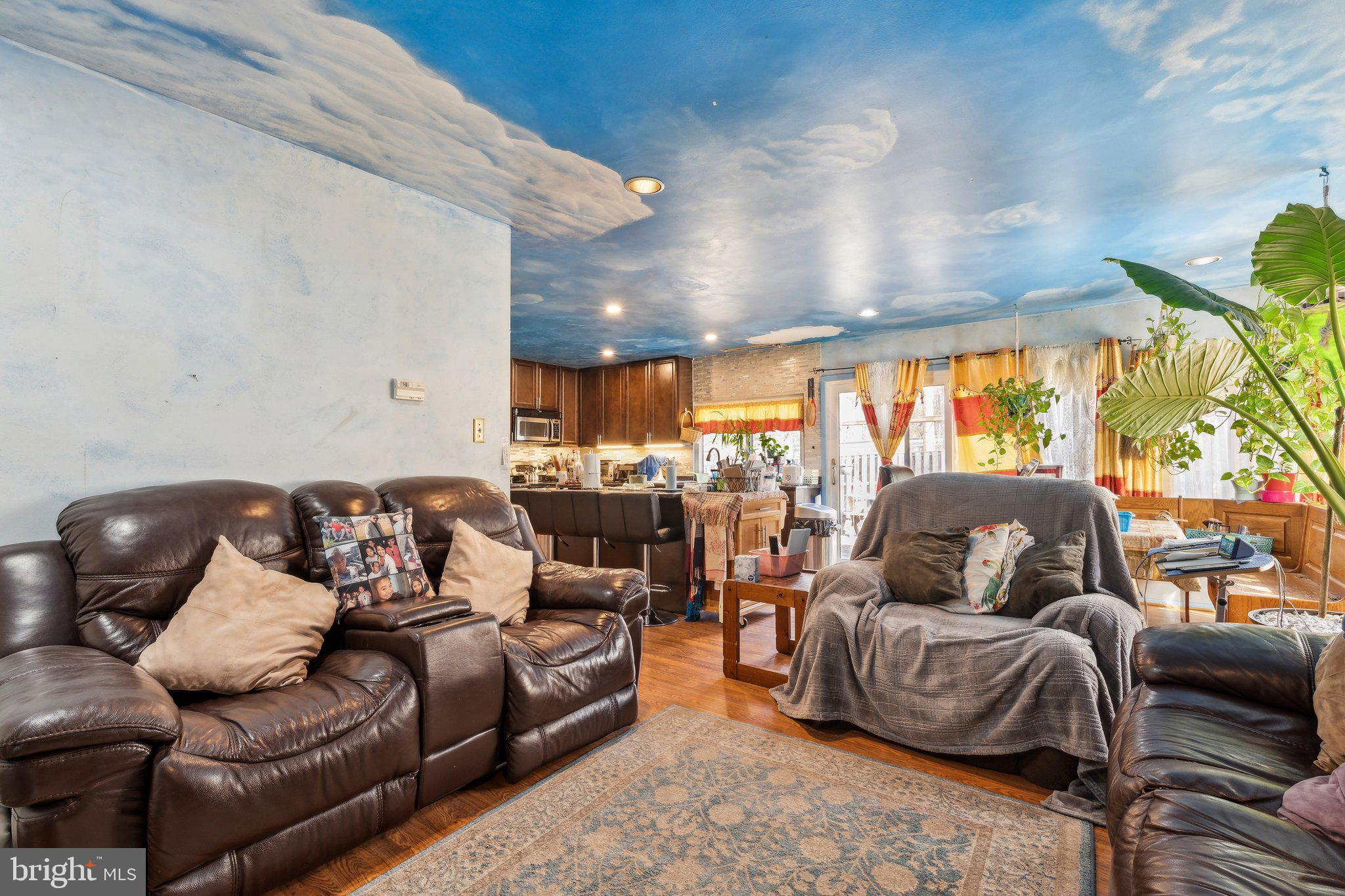 SOUTHERN GROVE - Residential