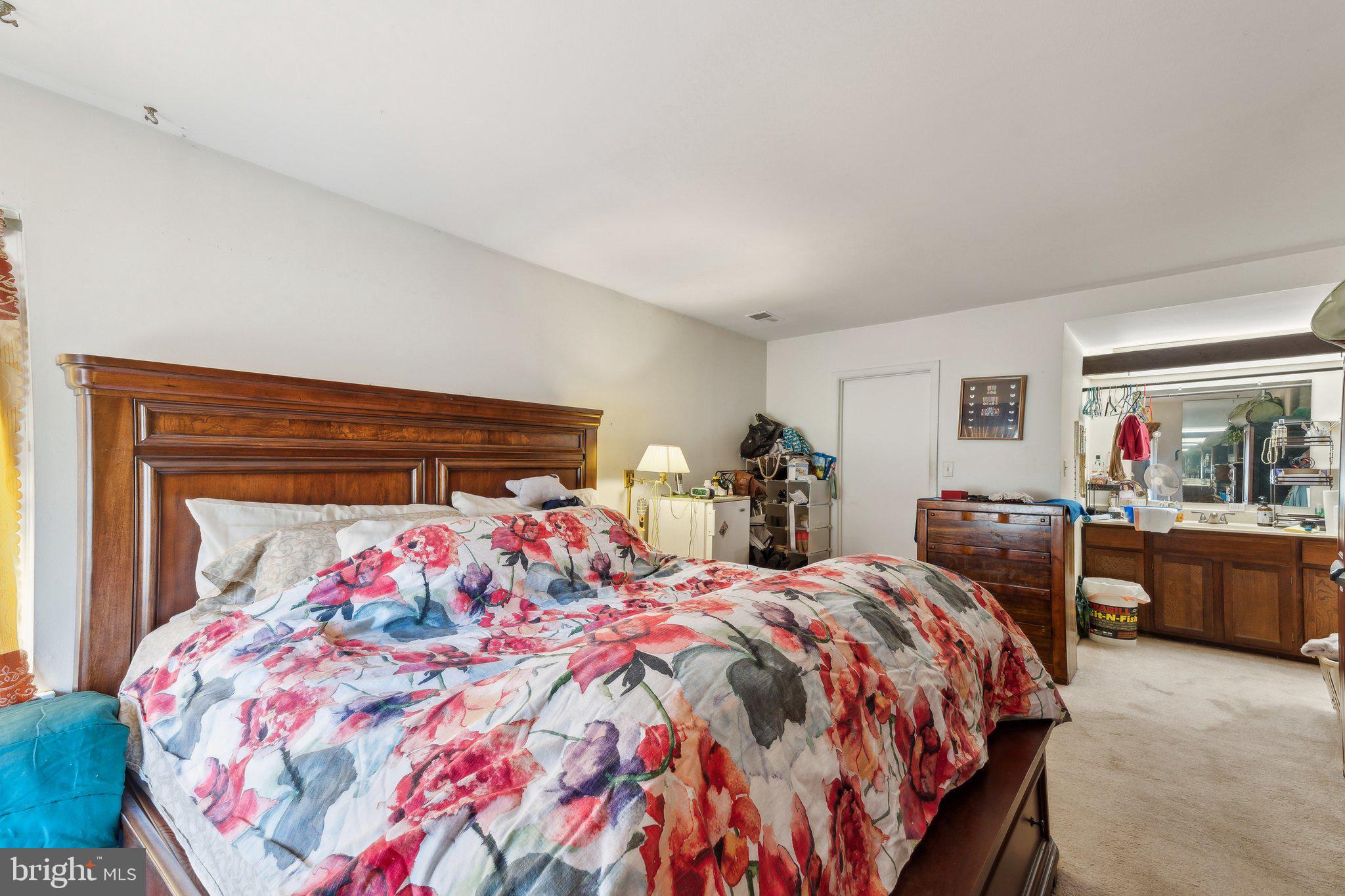 SOUTHERN GROVE - Residential