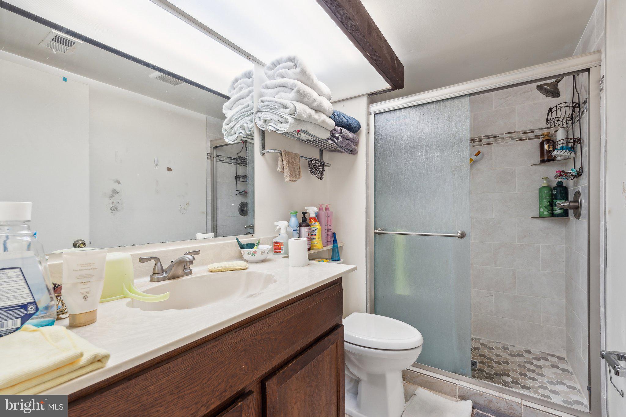 SOUTHERN GROVE - Residential