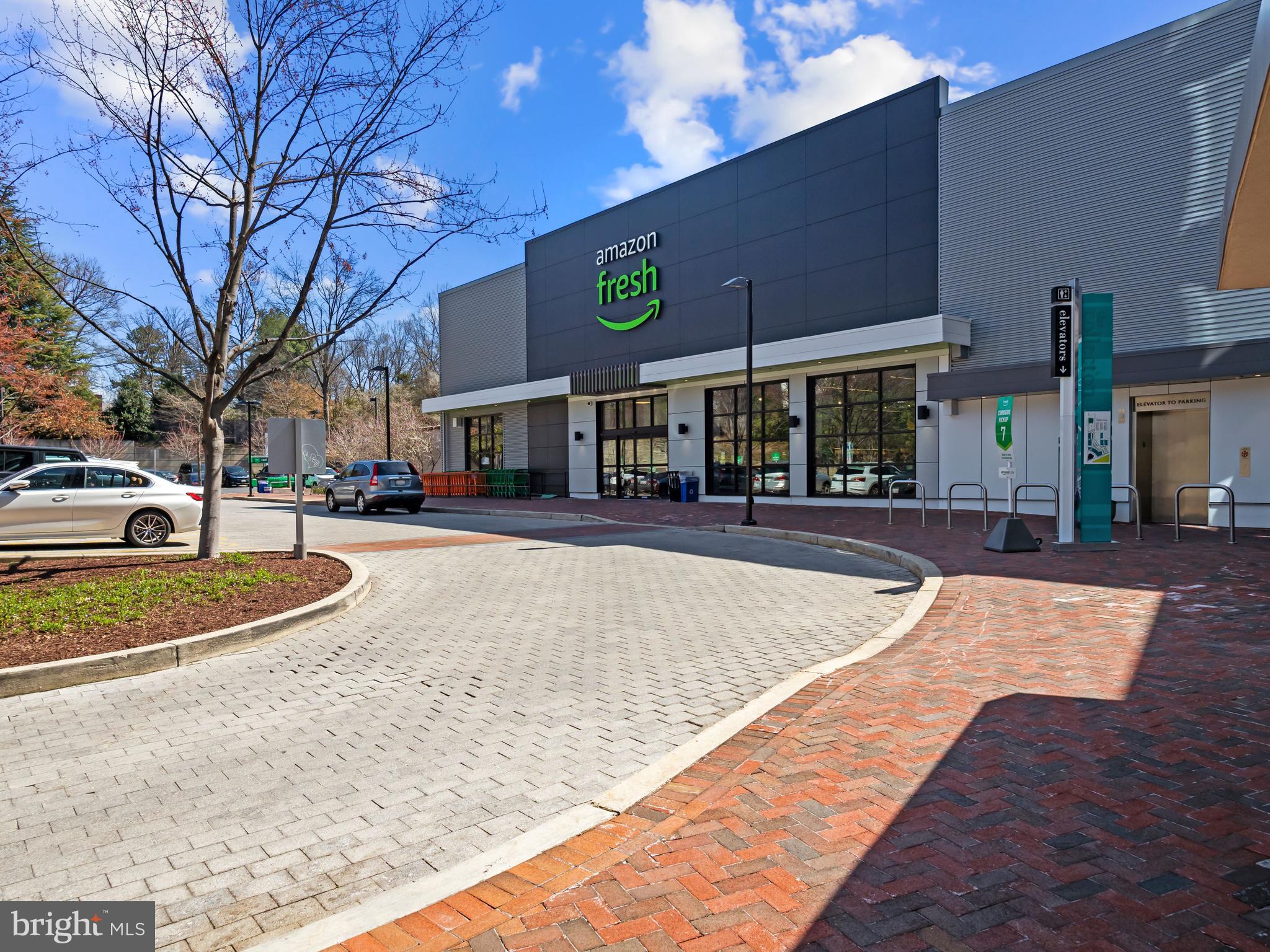 4620 NORTH PARK AVE - Residential