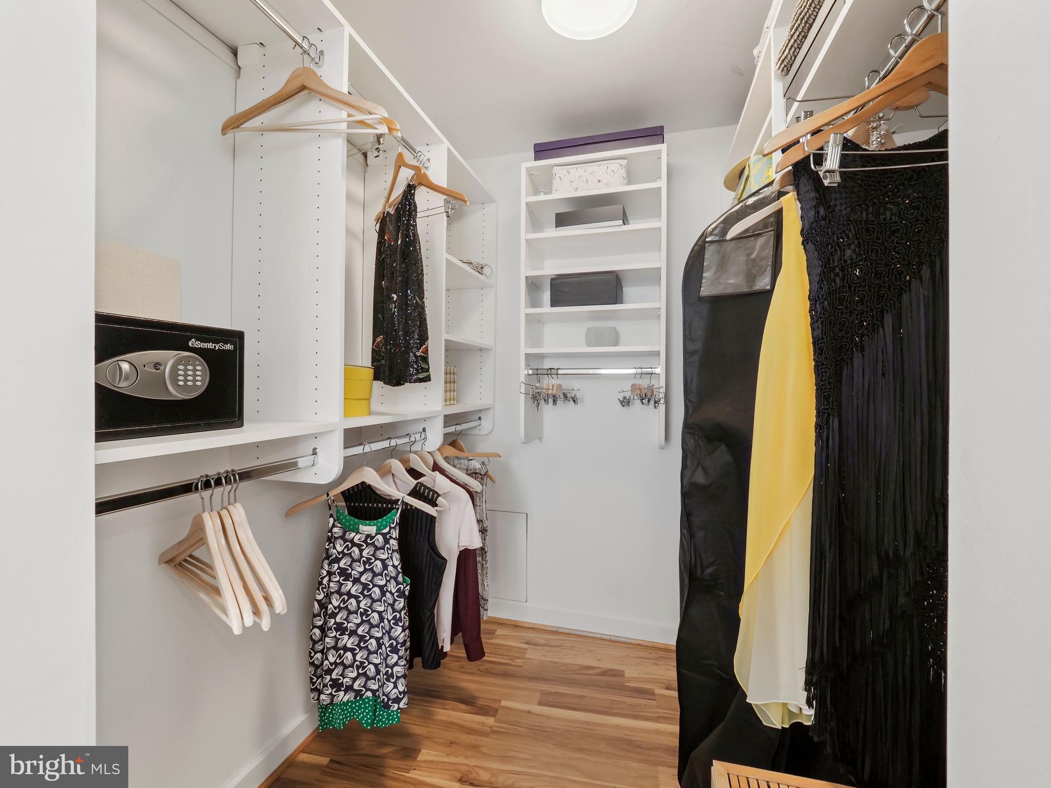 4620 NORTH PARK AVE - Residential