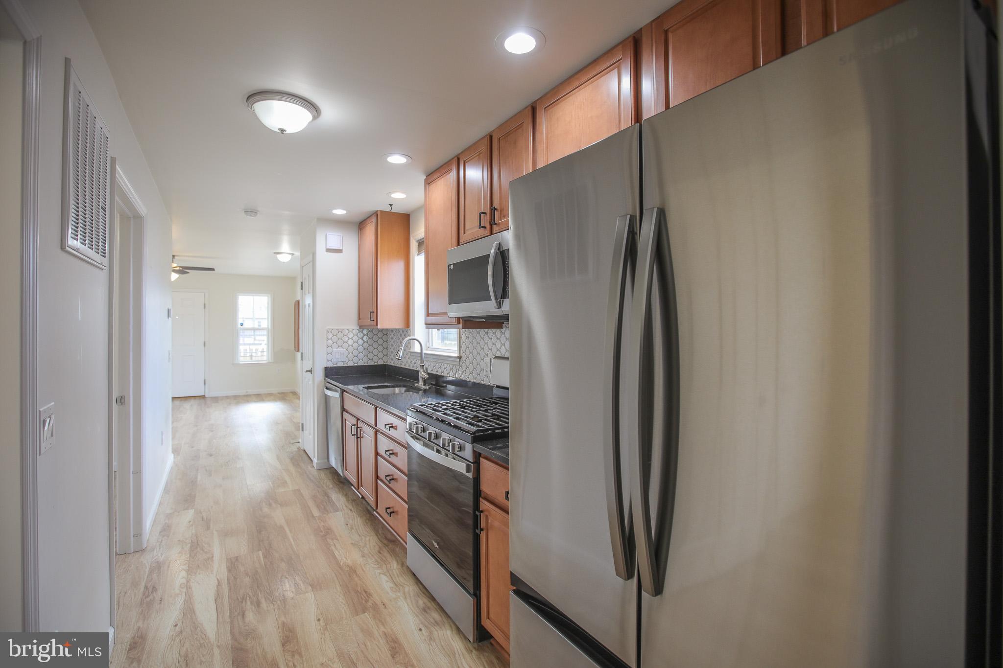 MAYFIELD - Residential