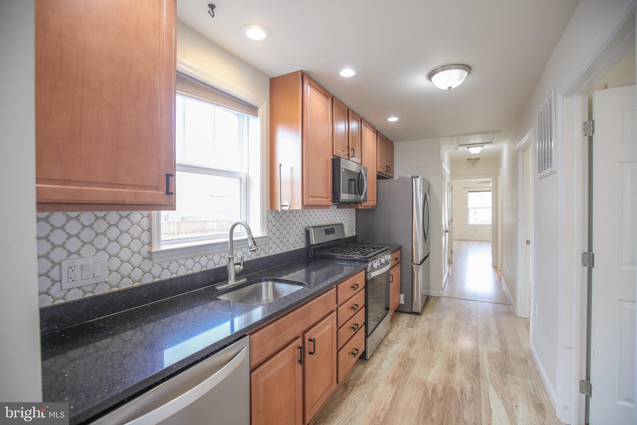 MAYFIELD - Residential