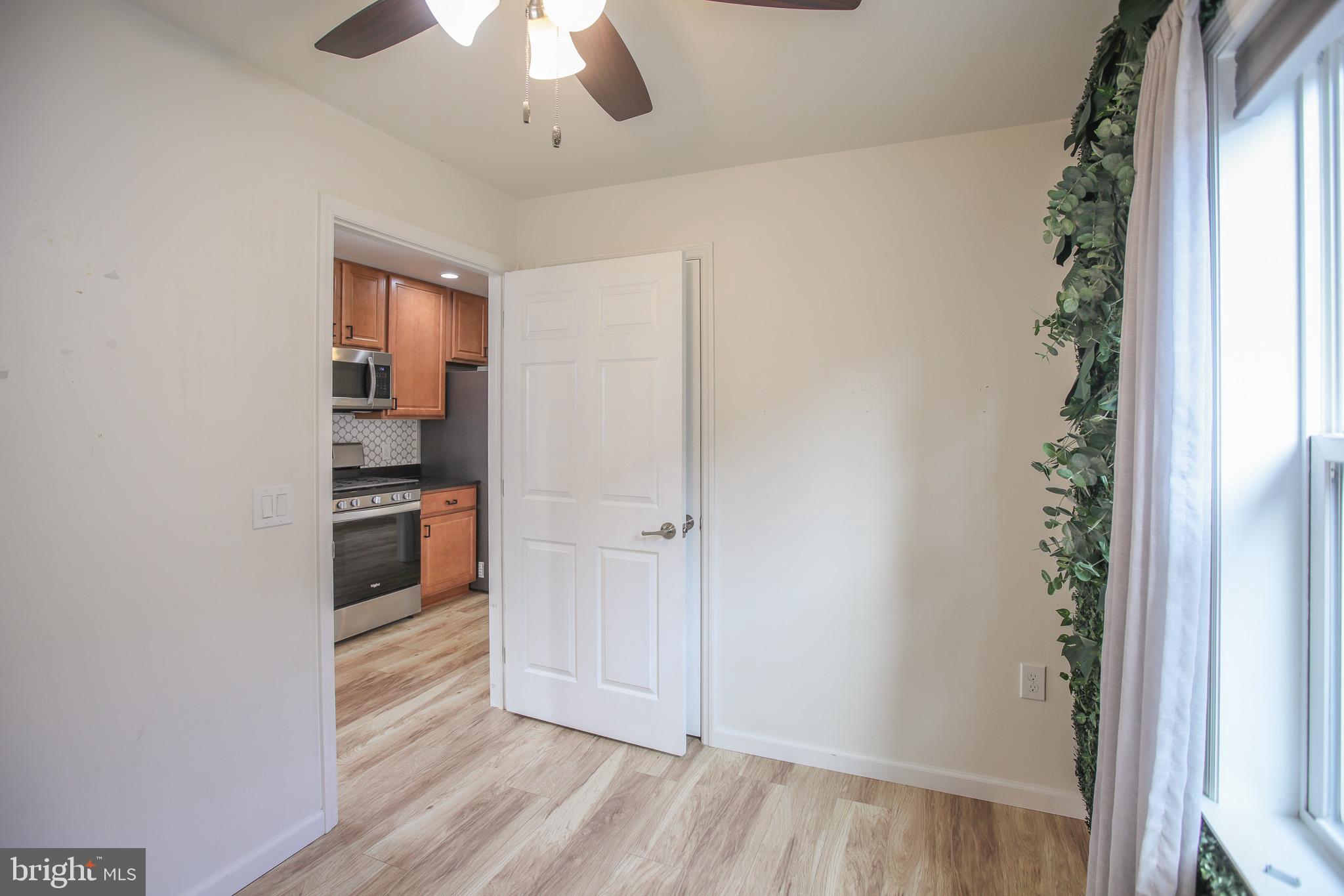 MAYFIELD - Residential